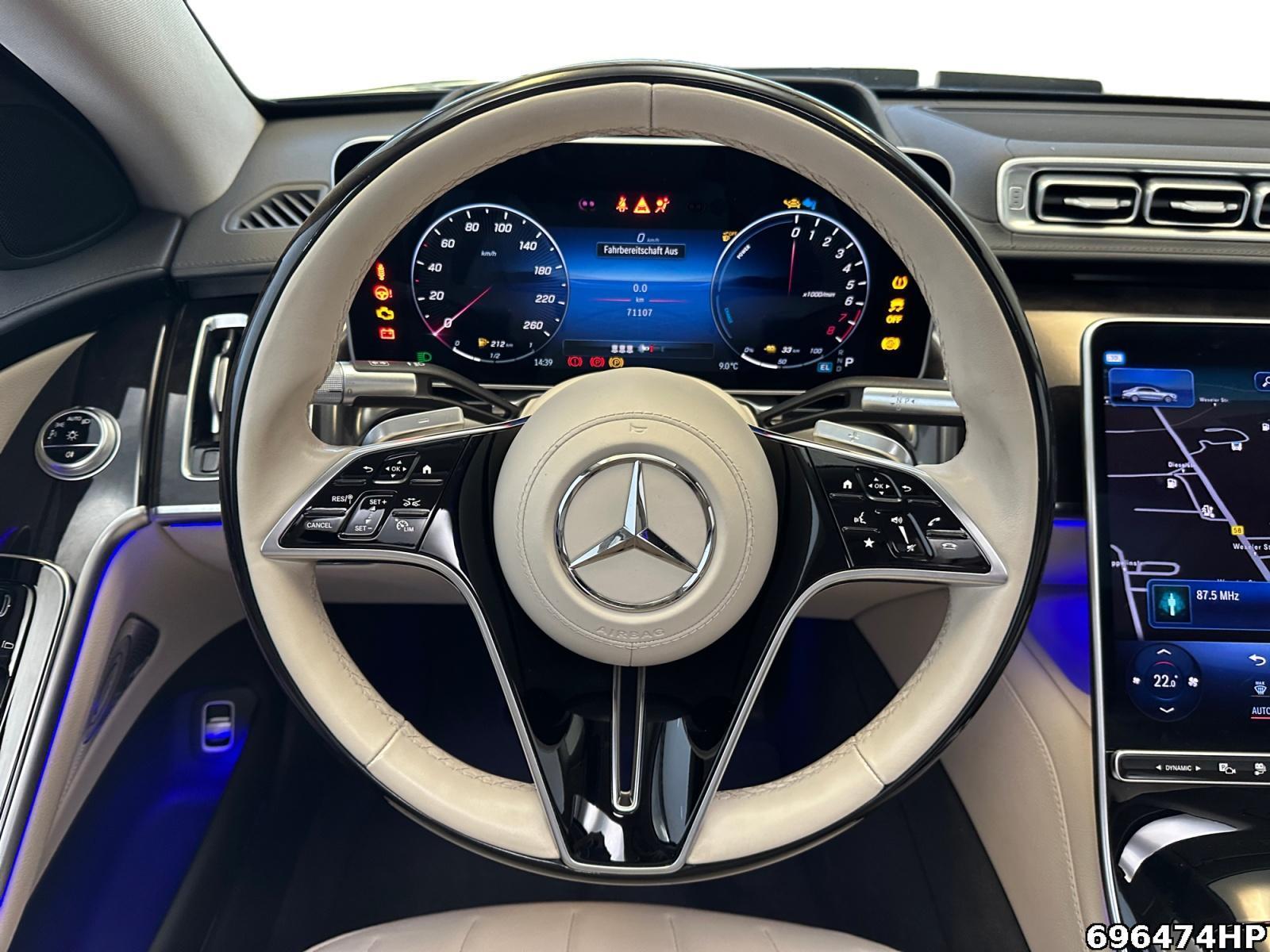 Fahrzeugabbildung Mercedes-Benz S 580 e Limousine lang BURMESTER Pano DISTRONIC