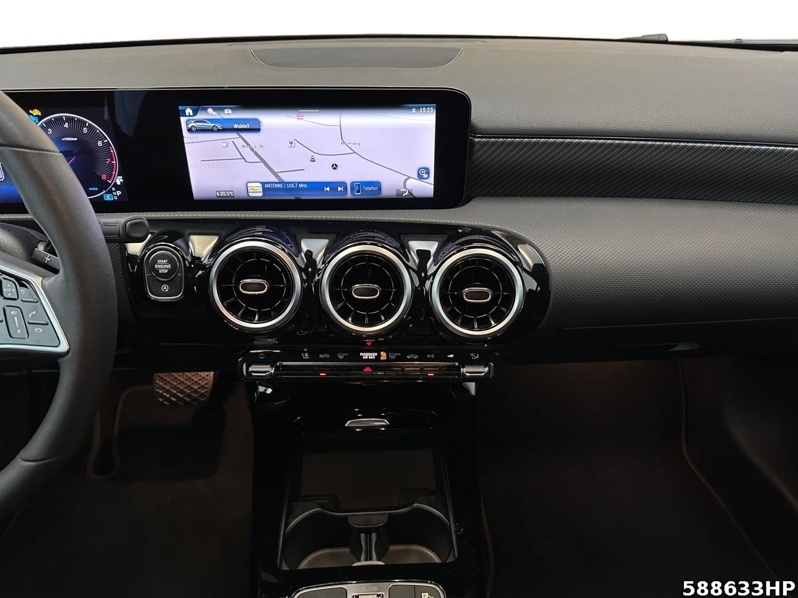 Fahrzeugabbildung Mercedes-Benz A 180 Progressive Lenkradhzg Rückfahrkamera LED