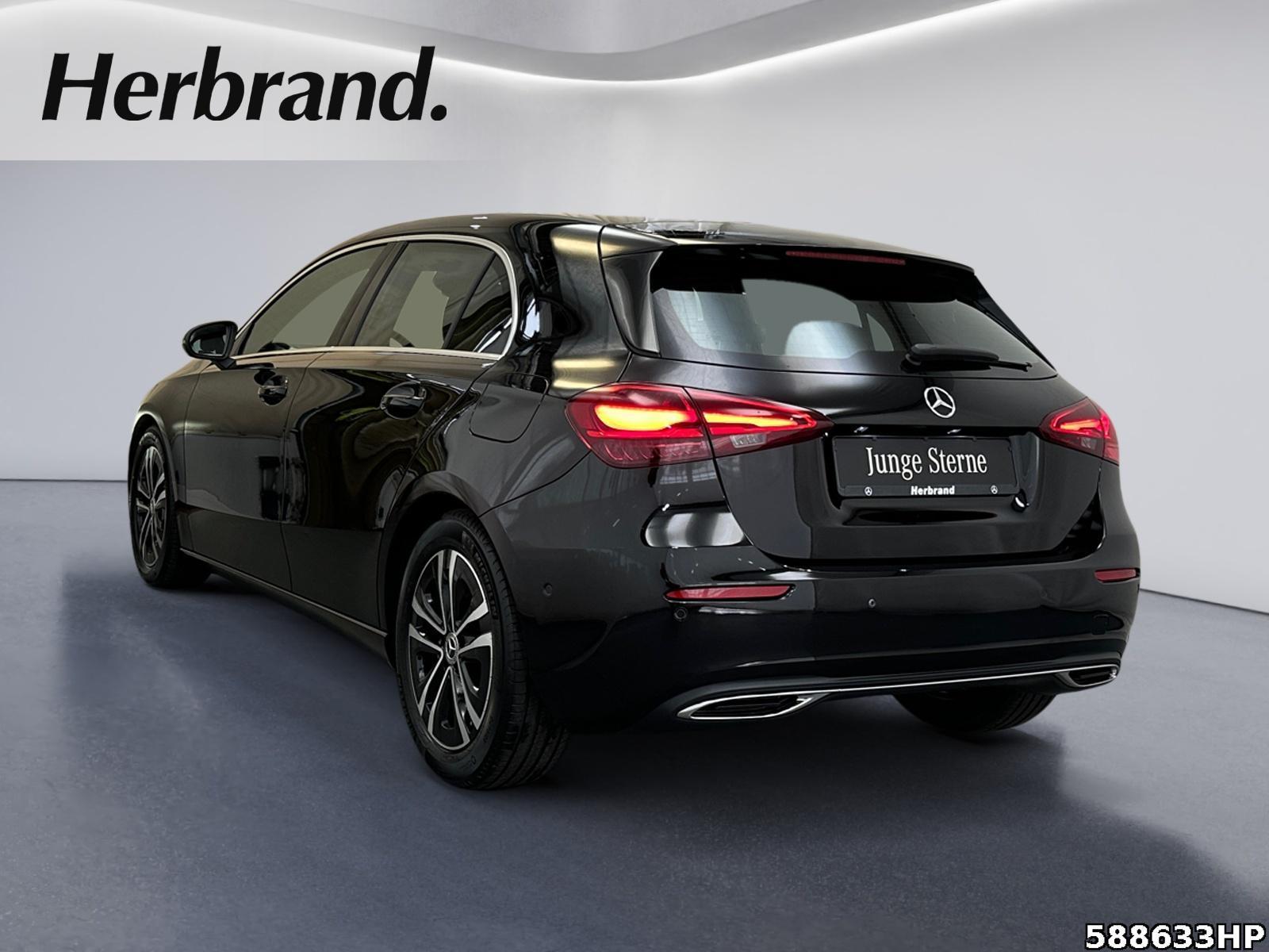 Fahrzeugabbildung Mercedes-Benz A 180 Progressive Lenkradhzg Rückfahrkamera LED