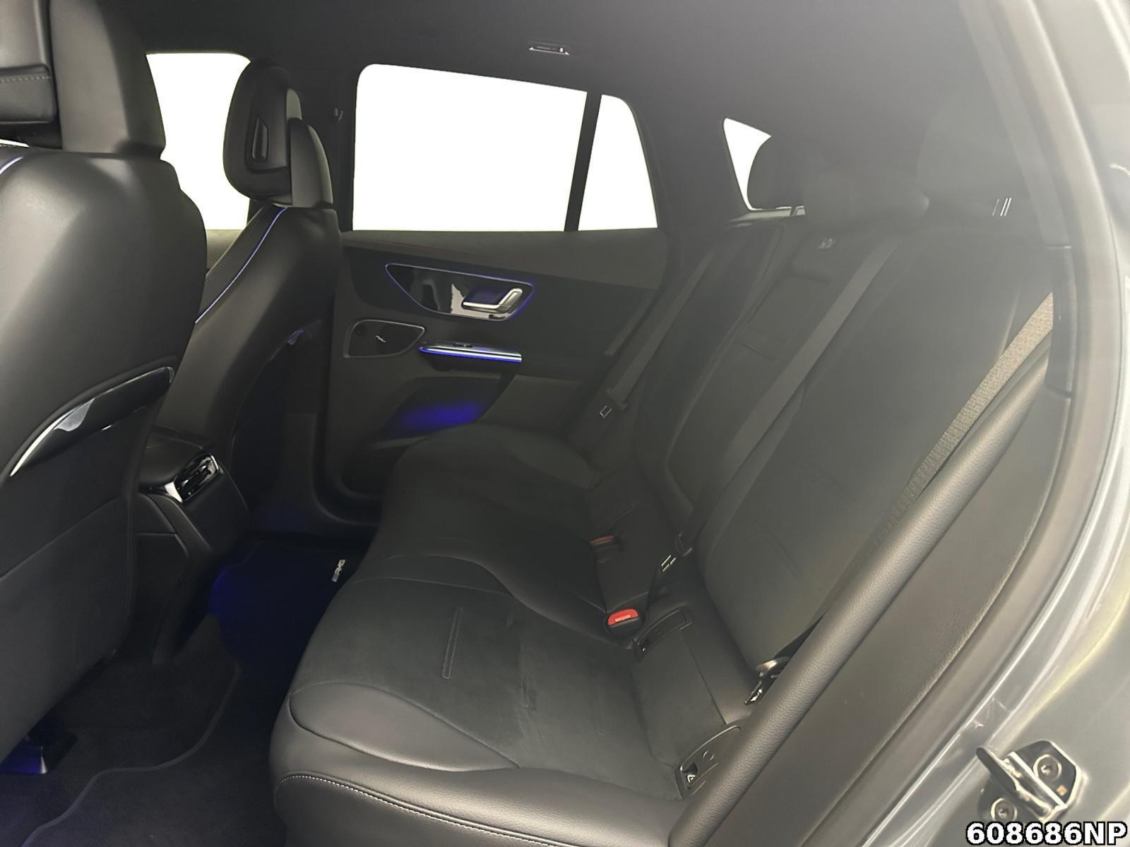 Fahrzeugabbildung Mercedes-Benz EQE SUV 350+ AMG Memory AHK Assistenz GUARD 360