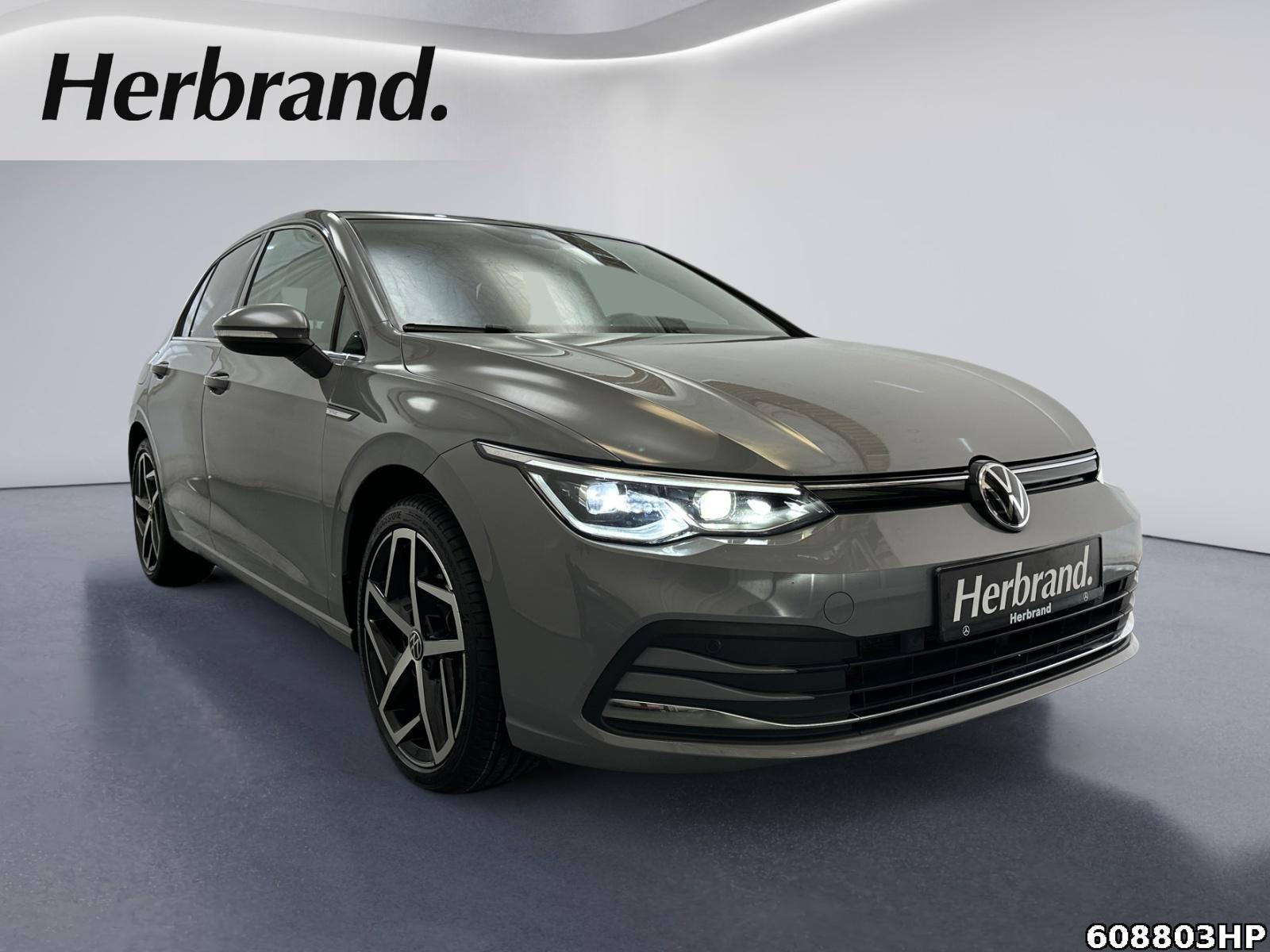 Fahrzeugabbildung Volkswagen Golf 1.5eTSI Style AppleCarplay AndroitAuto