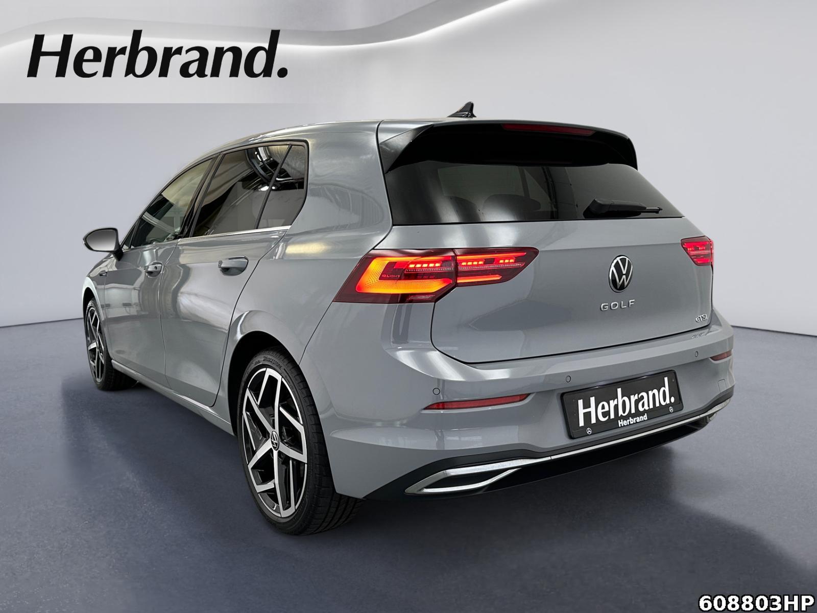 Fahrzeugabbildung Volkswagen Golf 1.5eTSI Style AppleCarplay AndroitAuto