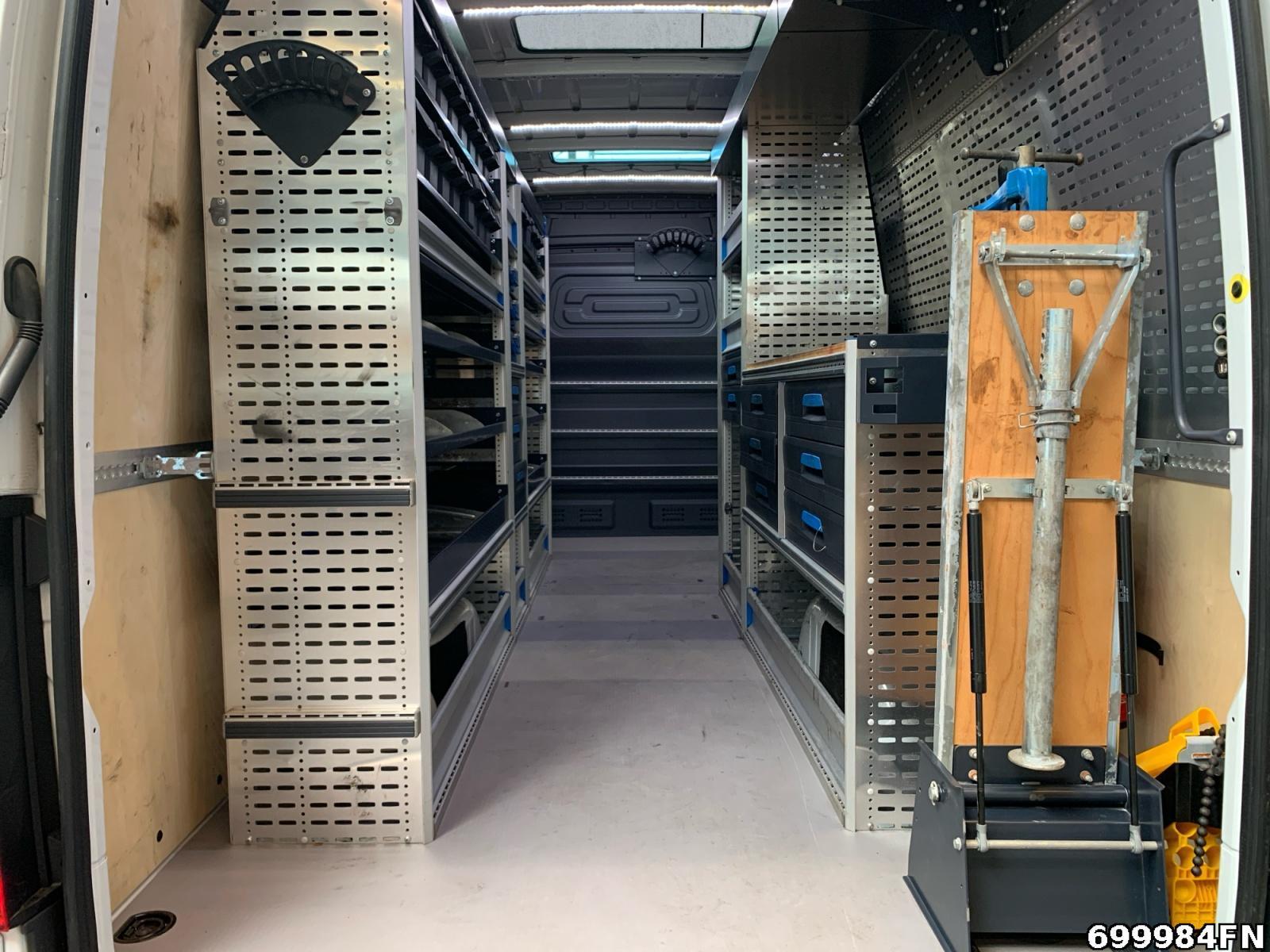 Fahrzeugabbildung Mercedes-Benz Sprinter 514 L3H2 WERKSTATT-AUSB*KLIMA*STANDHEIZ