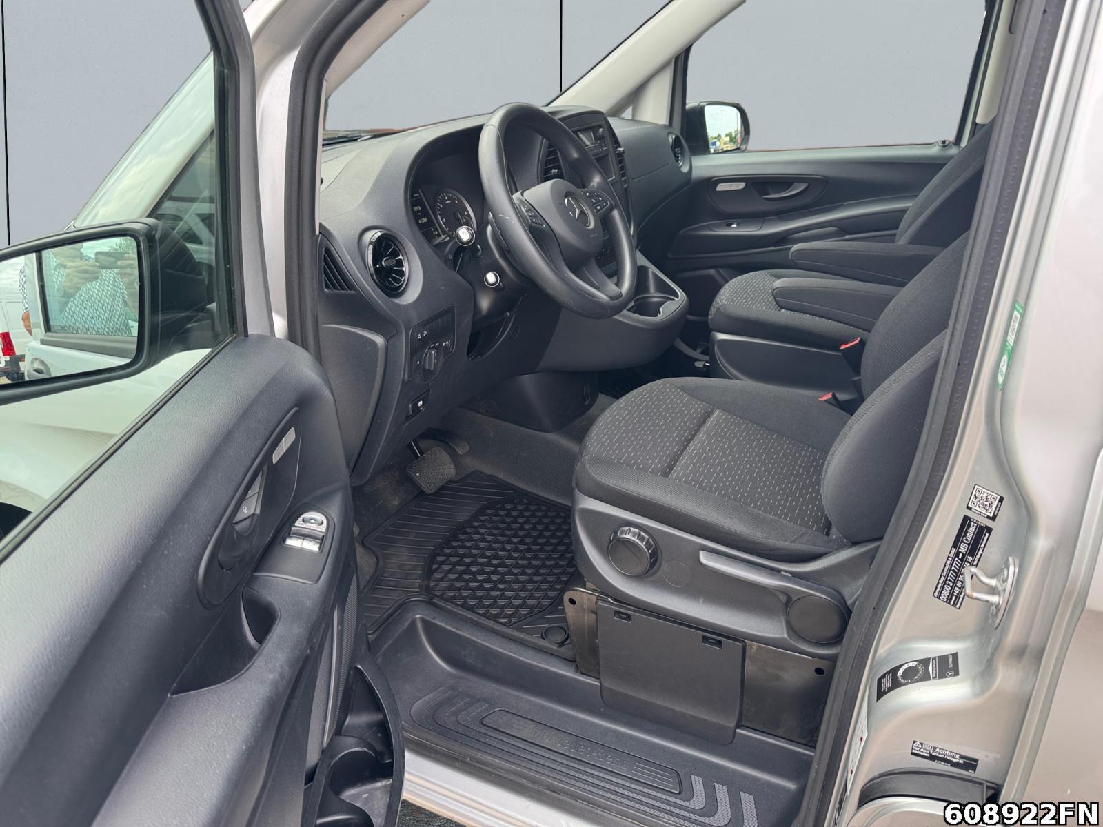 Fahrzeugabbildung Mercedes-Benz Vito 114 CDI *Mixto*4M*Automatik*Shz*