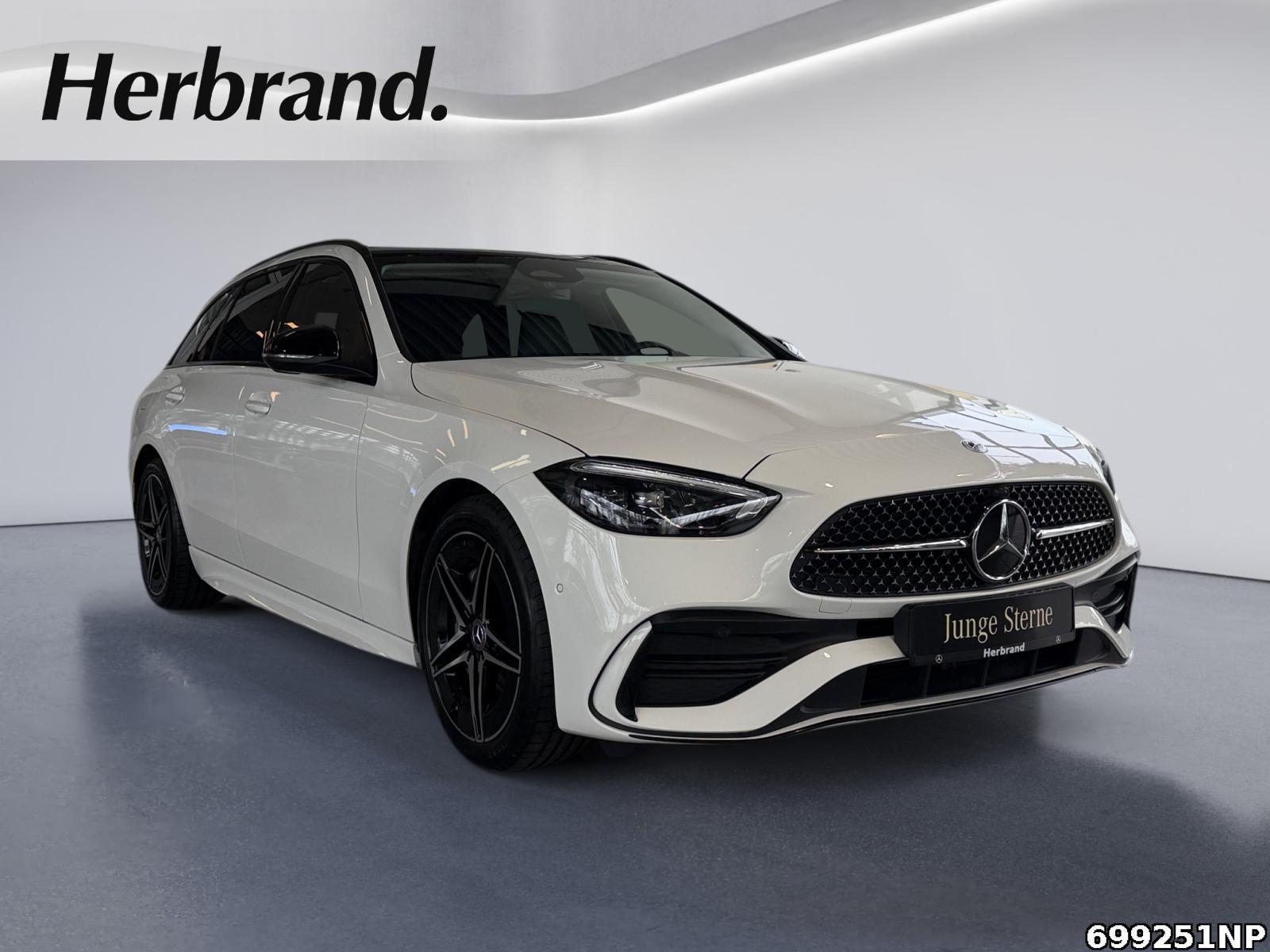 Fahrzeugabbildung Mercedes-Benz C 200 T AMG AHK Panorama Night Memory Carplay