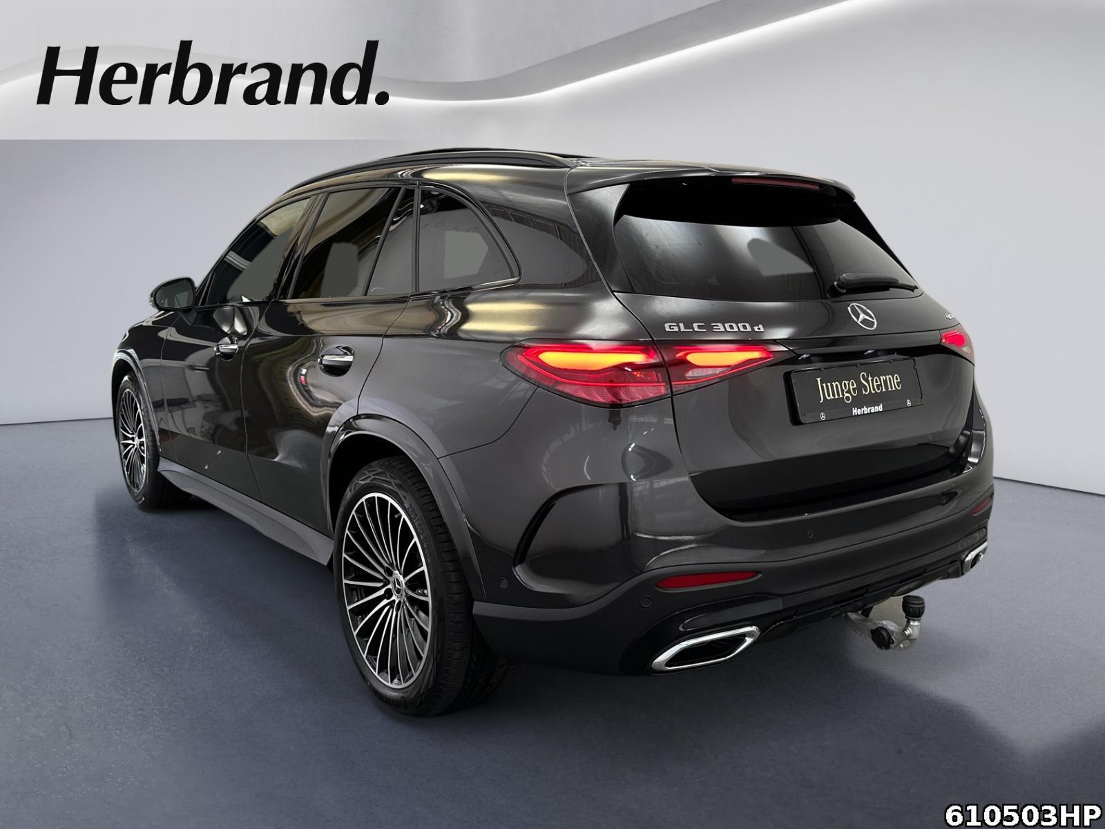 Fahrzeugabbildung Mercedes-Benz GLC 300 d 4M AMG Premium Plus Panorama
