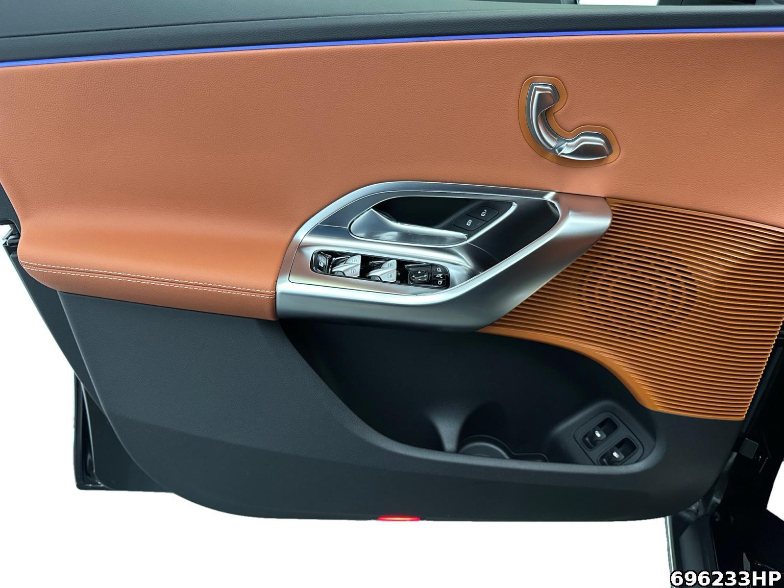 Fahrzeugabbildung Mercedes-Benz GLC 400 EQ 4MATIC +AVANTGARDE+ADVANCE-PLUS+AHK+