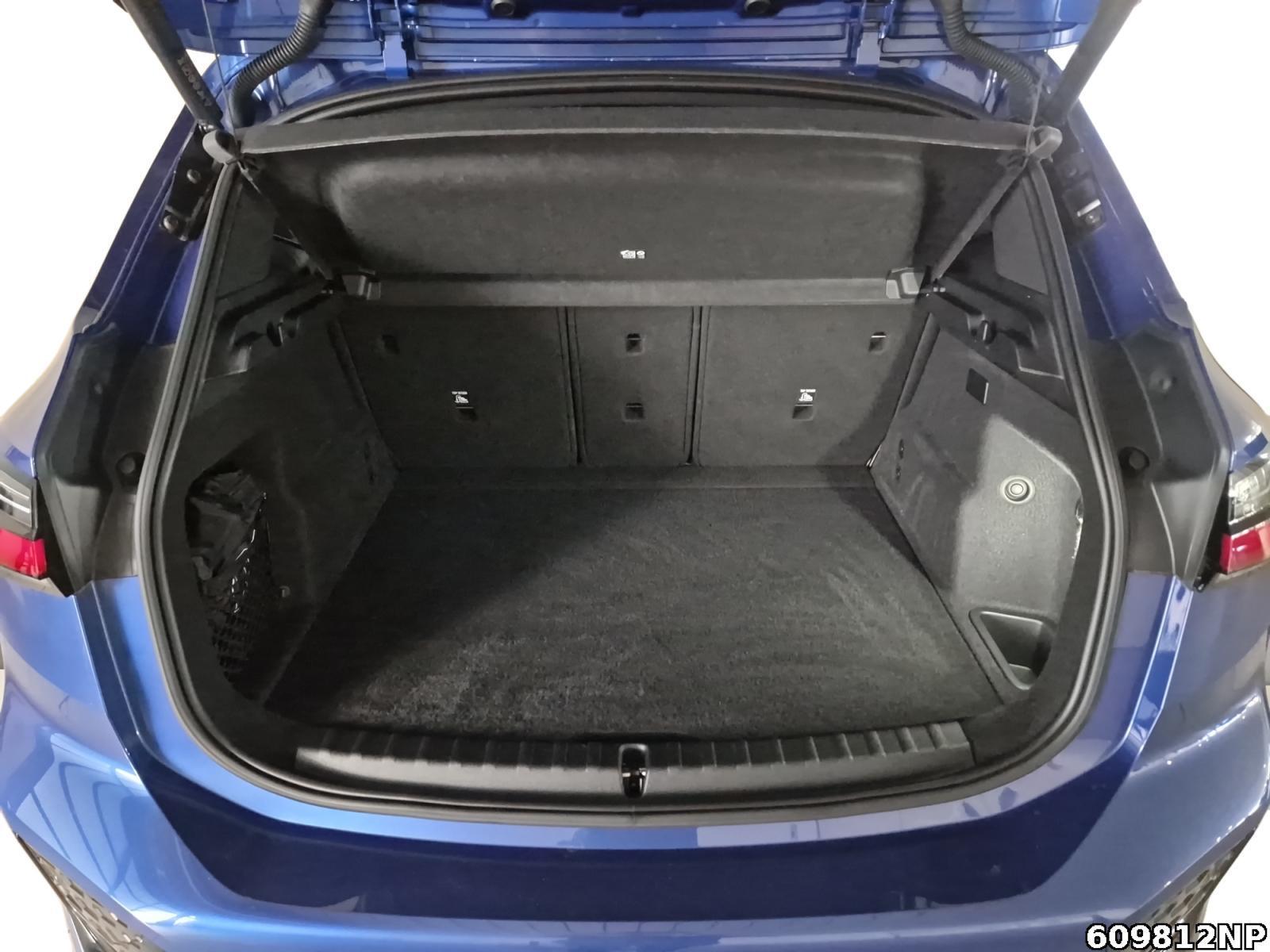 Fahrzeugabbildung BMW 225 e Active Tourer xDrive M Sport LED AHK PDC