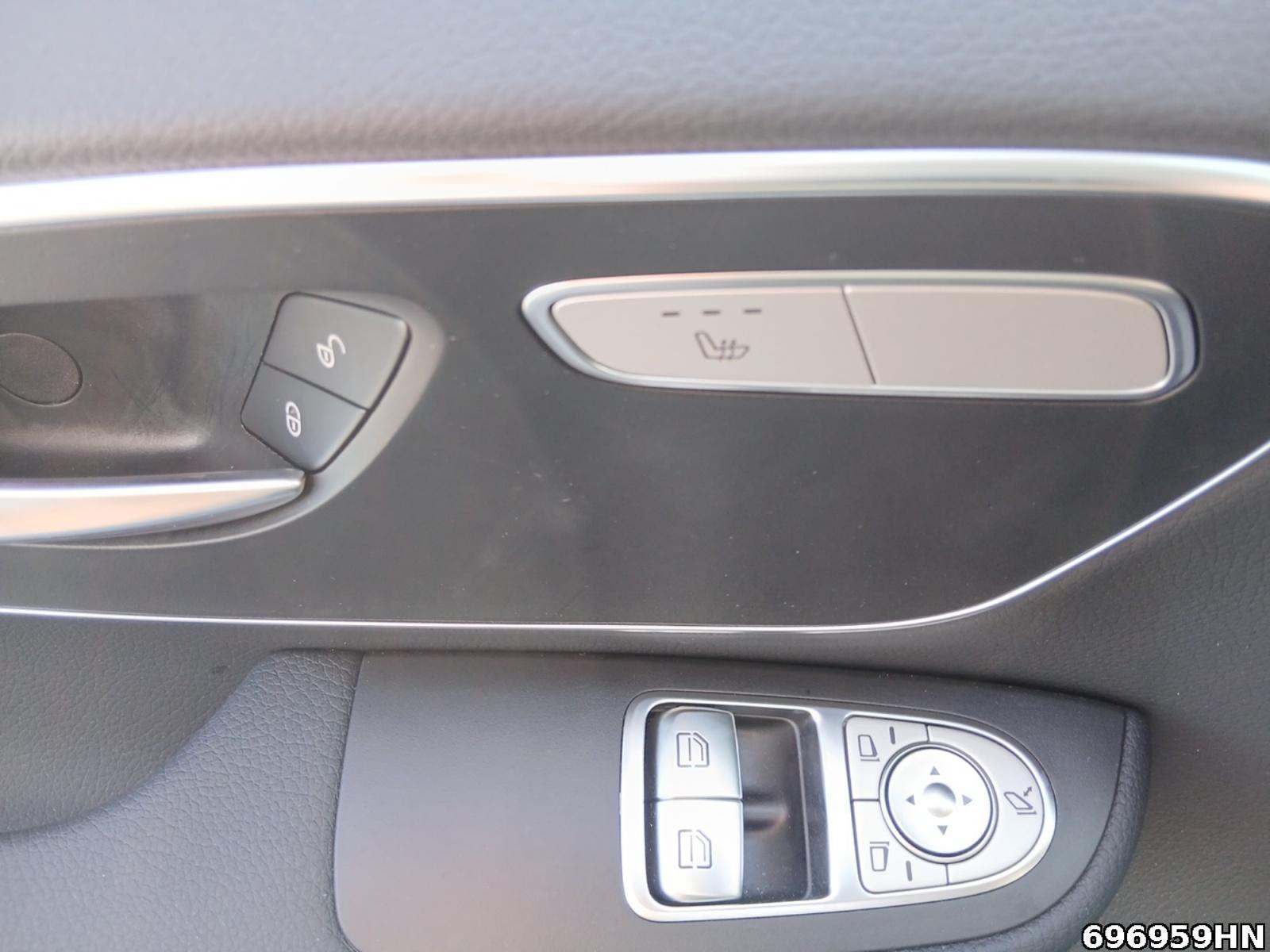 Fahrzeugabbildung Mercedes-Benz V 250 d STYLE Kompakt 9-G*Distro*AHK*Standh*Wide