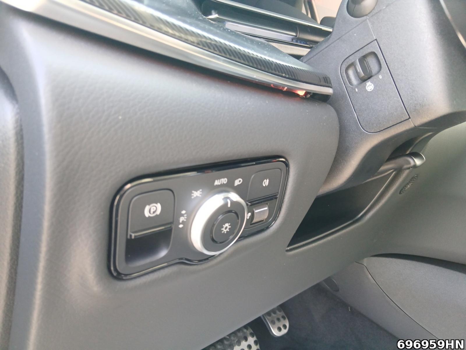 Fahrzeugabbildung Mercedes-Benz V 250 d STYLE Kompakt 9-G*Distro*AHK*Standh*Wide