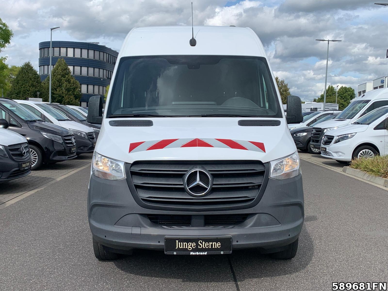 Fahrzeugabbildung Mercedes-Benz Sprinter 314 L2H2 KLIMA*STANDHEIZ*SEILWINDE/KRAN