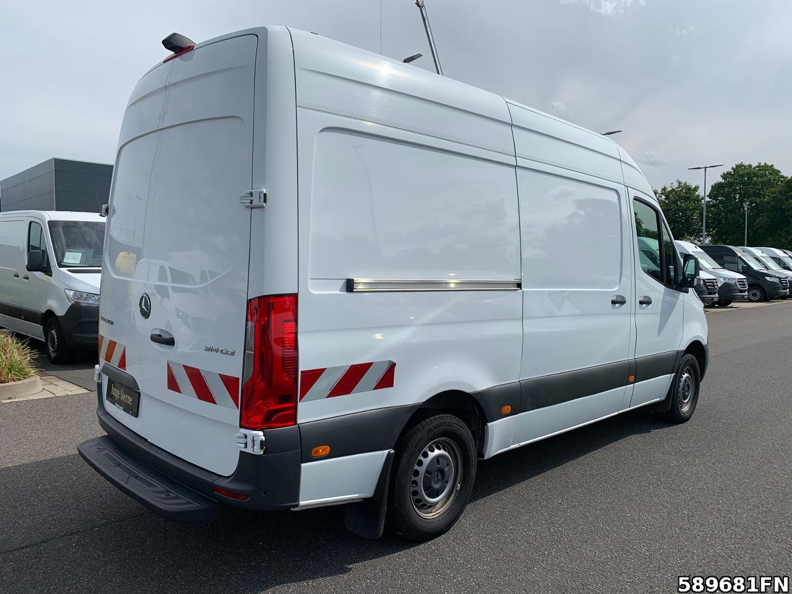 Fahrzeugabbildung Mercedes-Benz Sprinter 314 L2H2 KLIMA*STANDHEIZ*SEILWINDE/KRAN