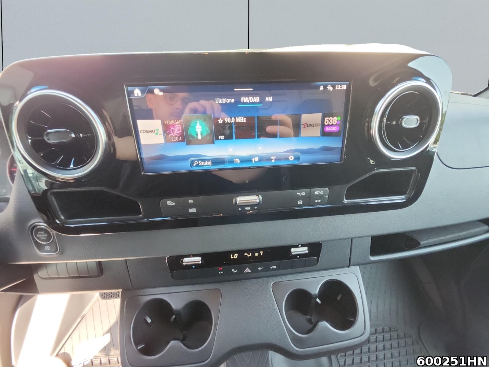 Fahrzeugabbildung Mercedes-Benz Sprinter 319 CDI Kasten PRO*Extralang*XXL*LED*