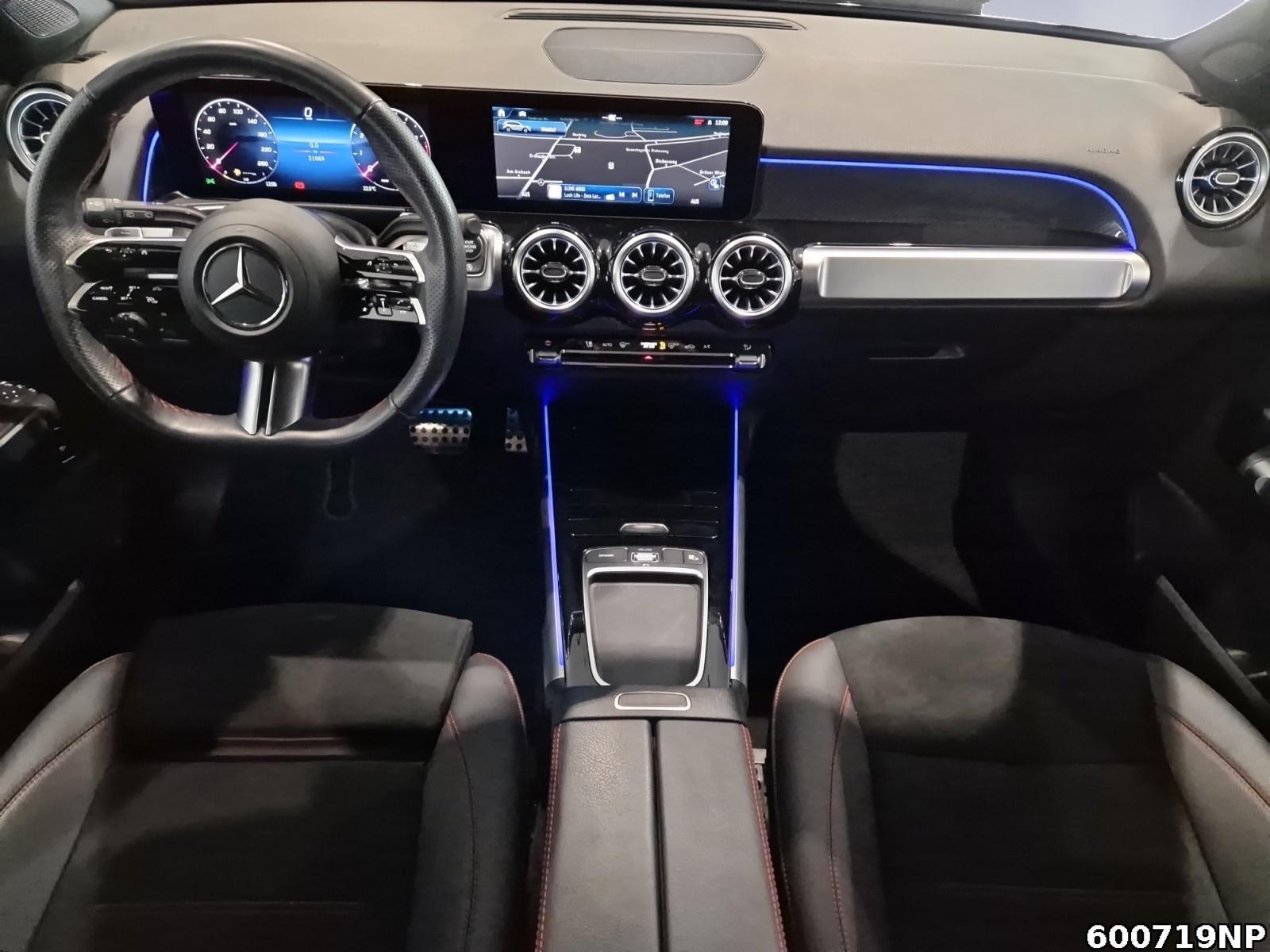 Fahrzeugabbildung Mercedes-Benz GLB 200 AMG AHK Night Kamera Ambiente LED