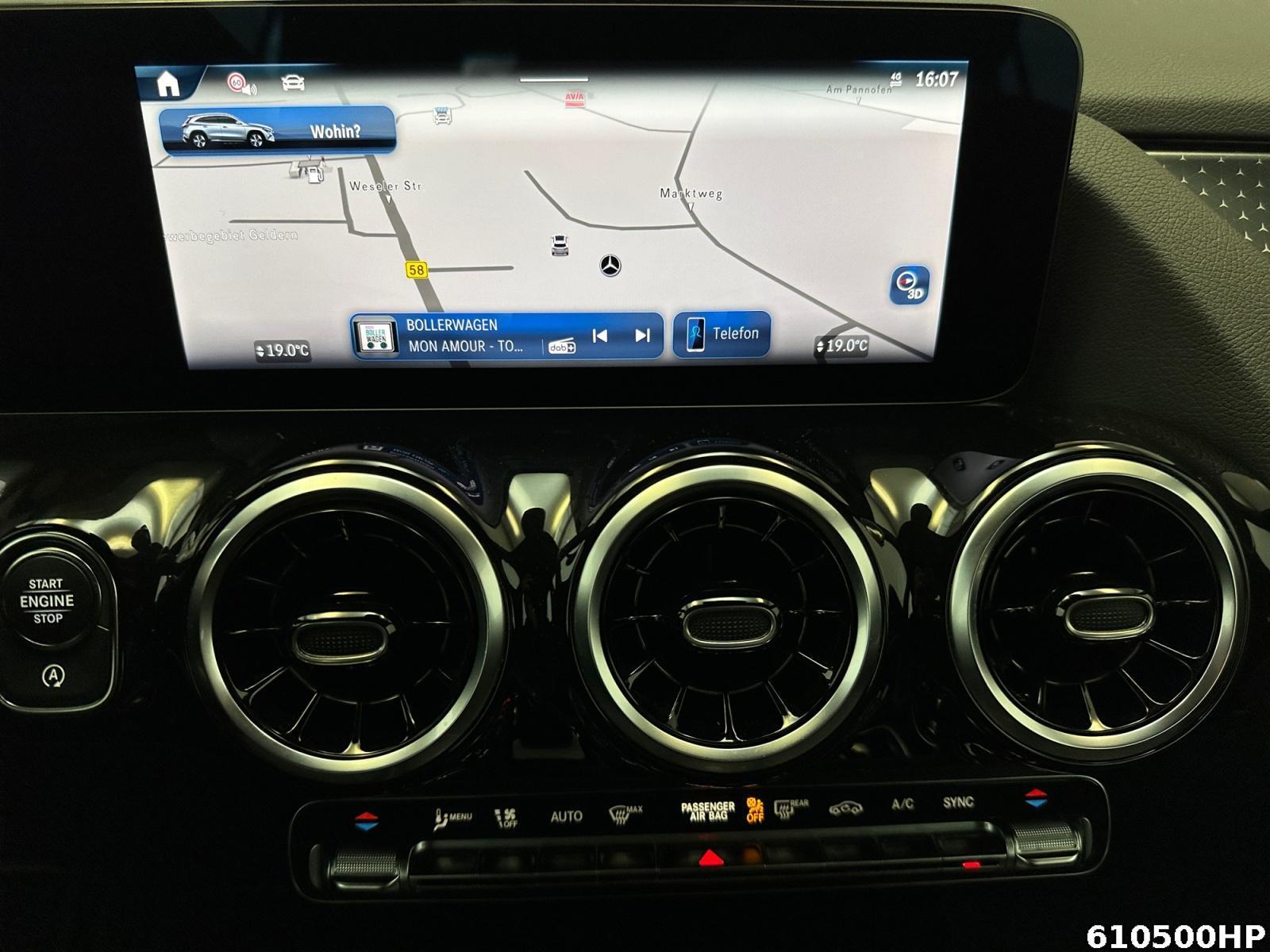 Fahrzeugabbildung Mercedes-Benz GLA 200 Progressive