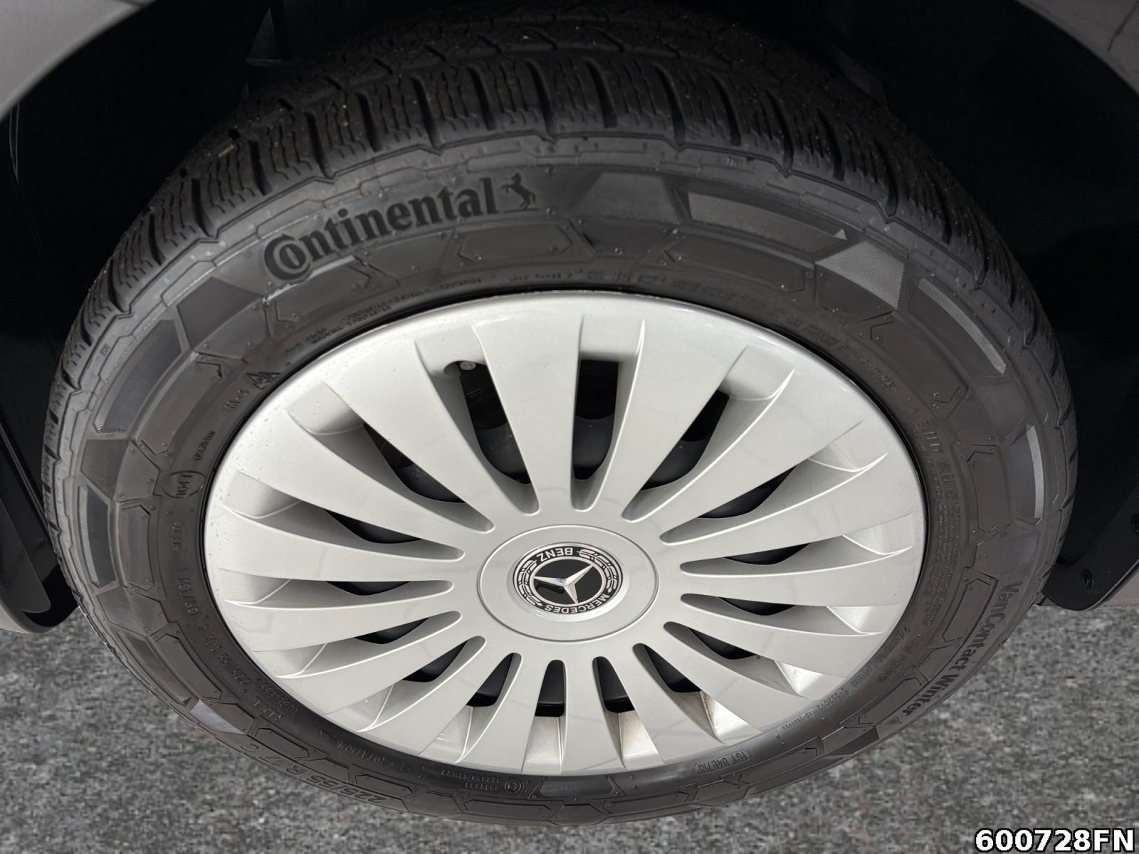 Fahrzeugabbildung Mercedes-Benz Vito 116 CDI Tourer*9-Sitz*2x E-Türen*Navi*