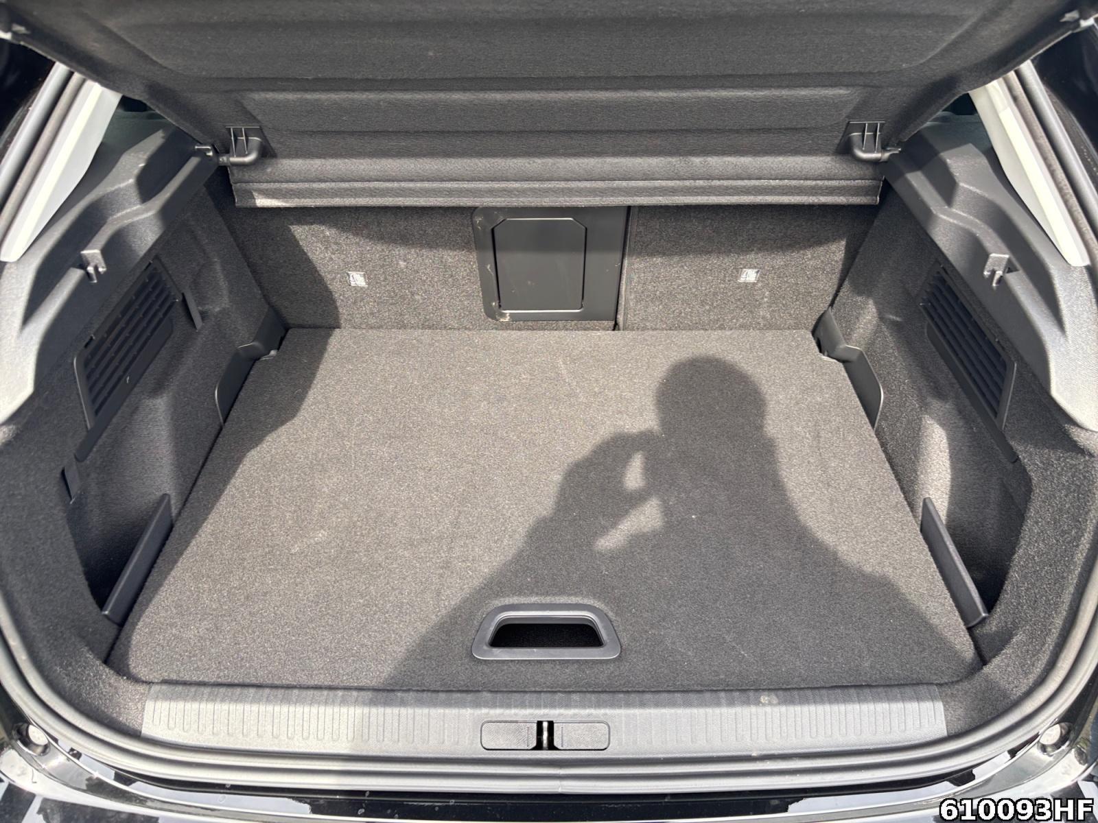 Fahrzeugabbildung Citroën C4 1.2 PureTech 130 Max*CAR-PLAY*SHZ*KAMERA**