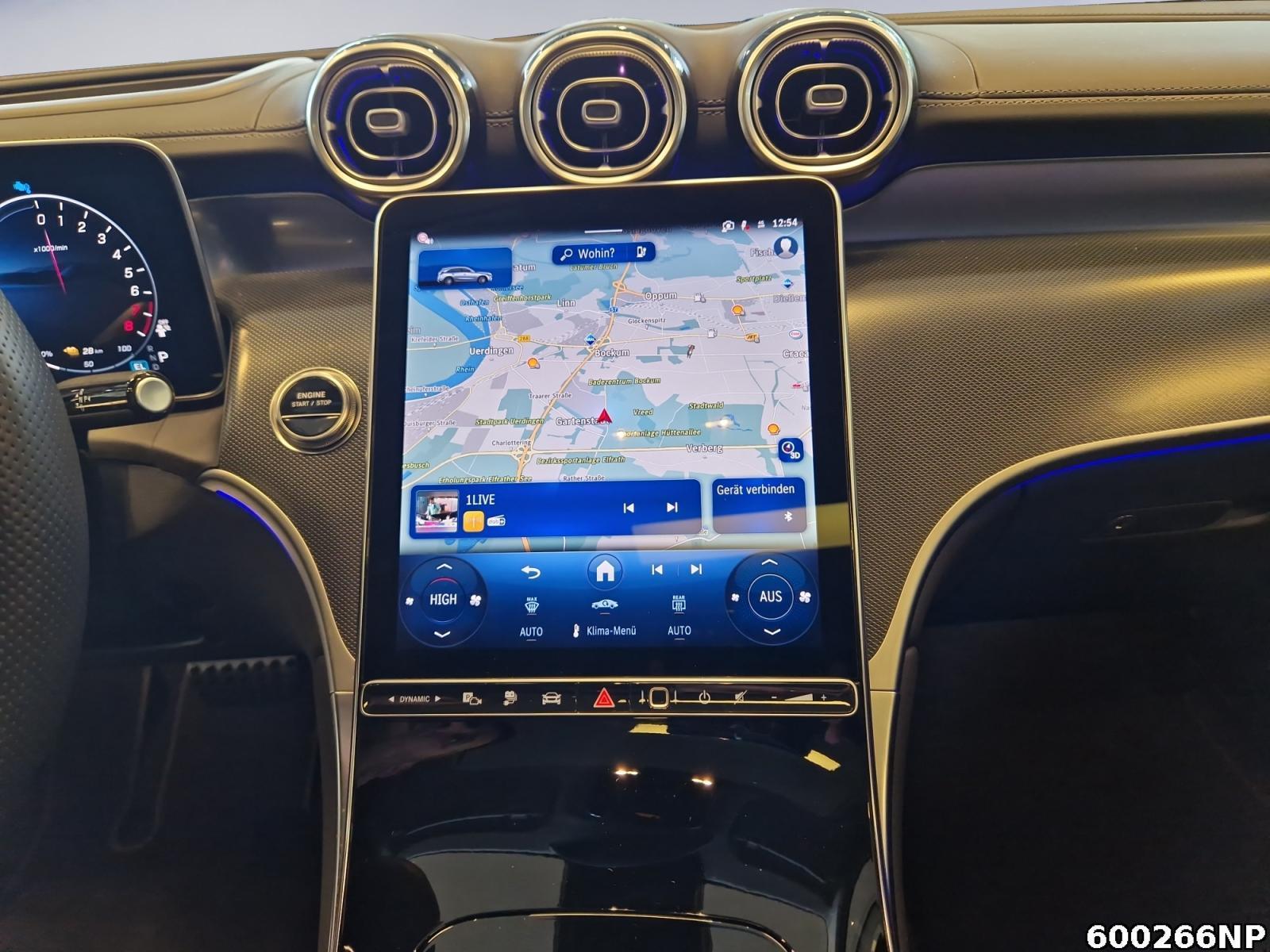 Fahrzeugabbildung Mercedes-Benz GLC 400 e 4M AMG Burmester DigitalLight Pano AHK