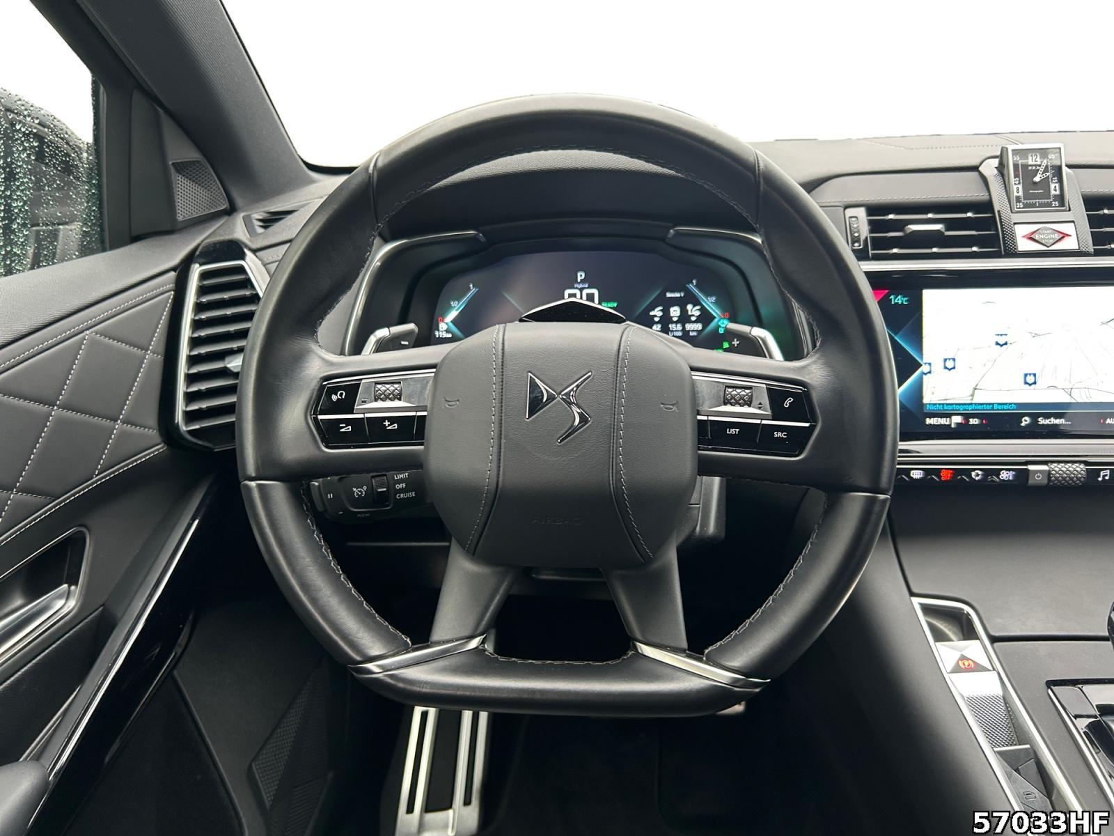 Fahrzeugabbildung DS Automobiles DS7 Crossback Rivoli +DAB+LED+AWD+
