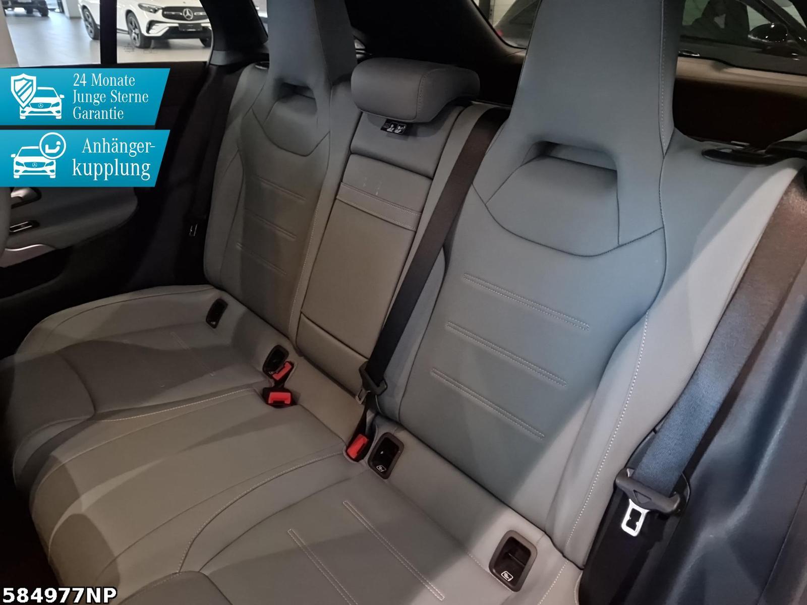 Fahrzeugabbildung Mercedes-Benz CLA 200 Shooting Brake AMG Night Ambiente AHK