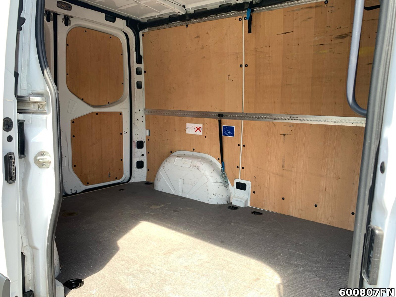 Fahrzeugabbildung Mercedes-Benz Sprinter 215 L1H1 *KLIMA**MBUX**KAMERA**CARPLAY*