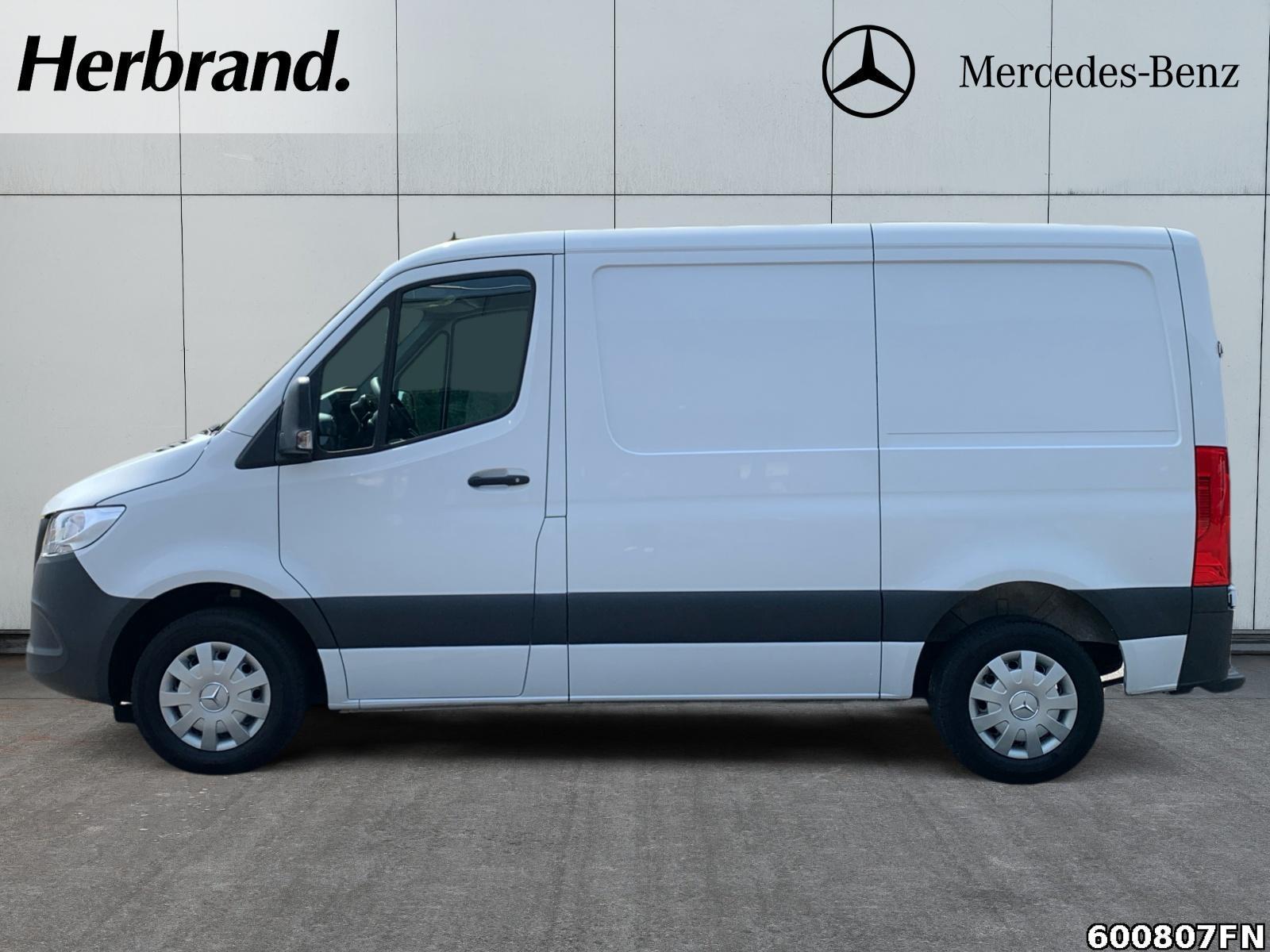 Fahrzeugabbildung Mercedes-Benz Sprinter 215 L1H1 *KLIMA**MBUX**KAMERA**CARPLAY*