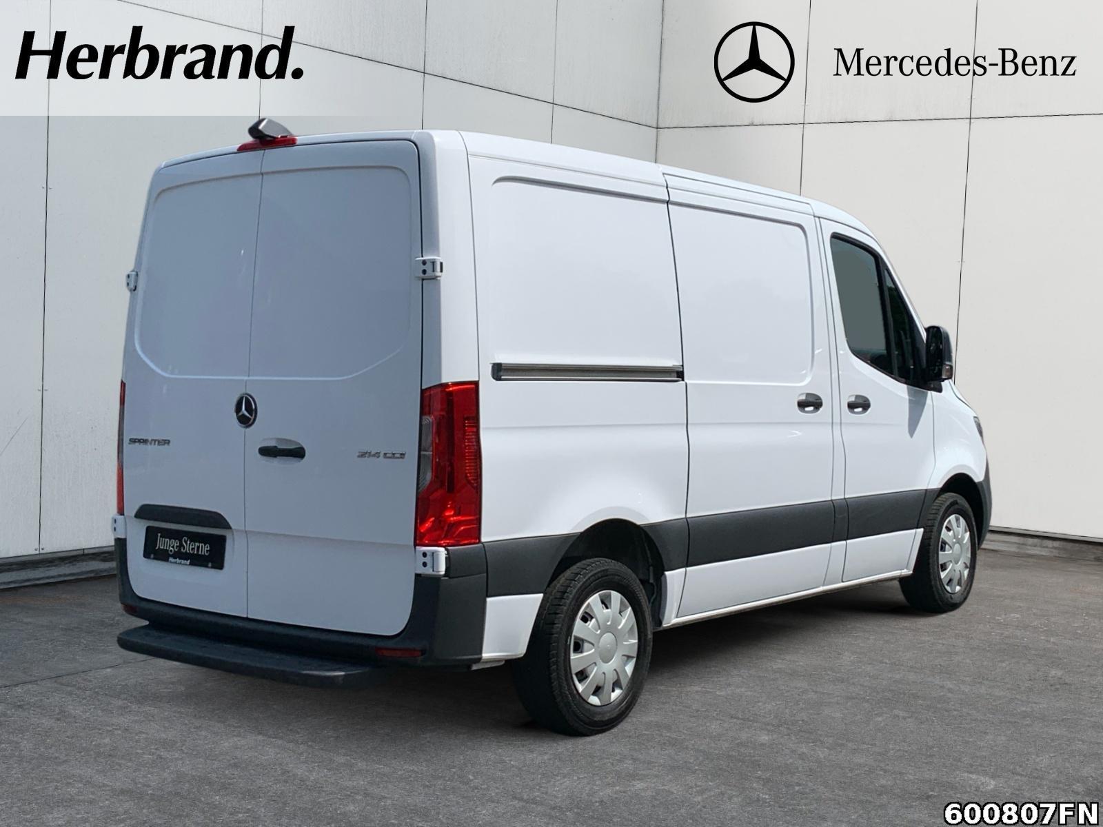 Fahrzeugabbildung Mercedes-Benz Sprinter 215 L1H1 *KLIMA**MBUX**KAMERA**CARPLAY*