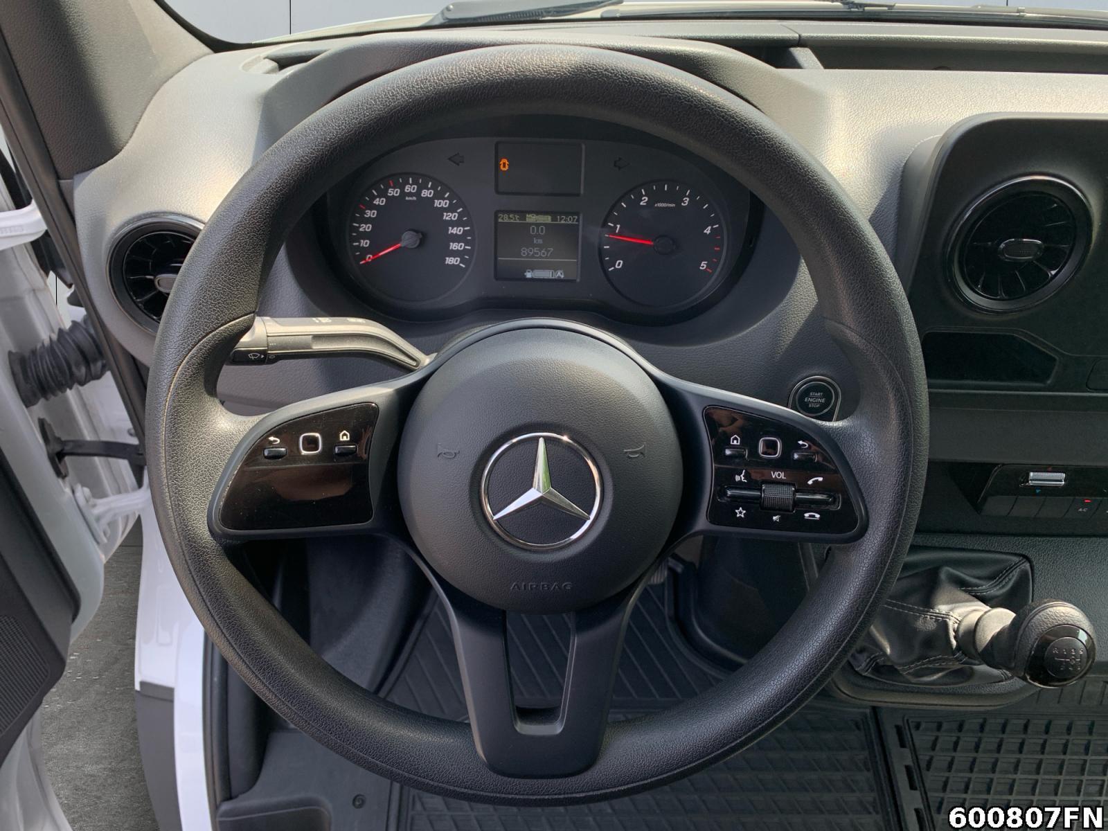 Fahrzeugabbildung Mercedes-Benz Sprinter 215 L1H1 *KLIMA**MBUX**KAMERA**CARPLAY*
