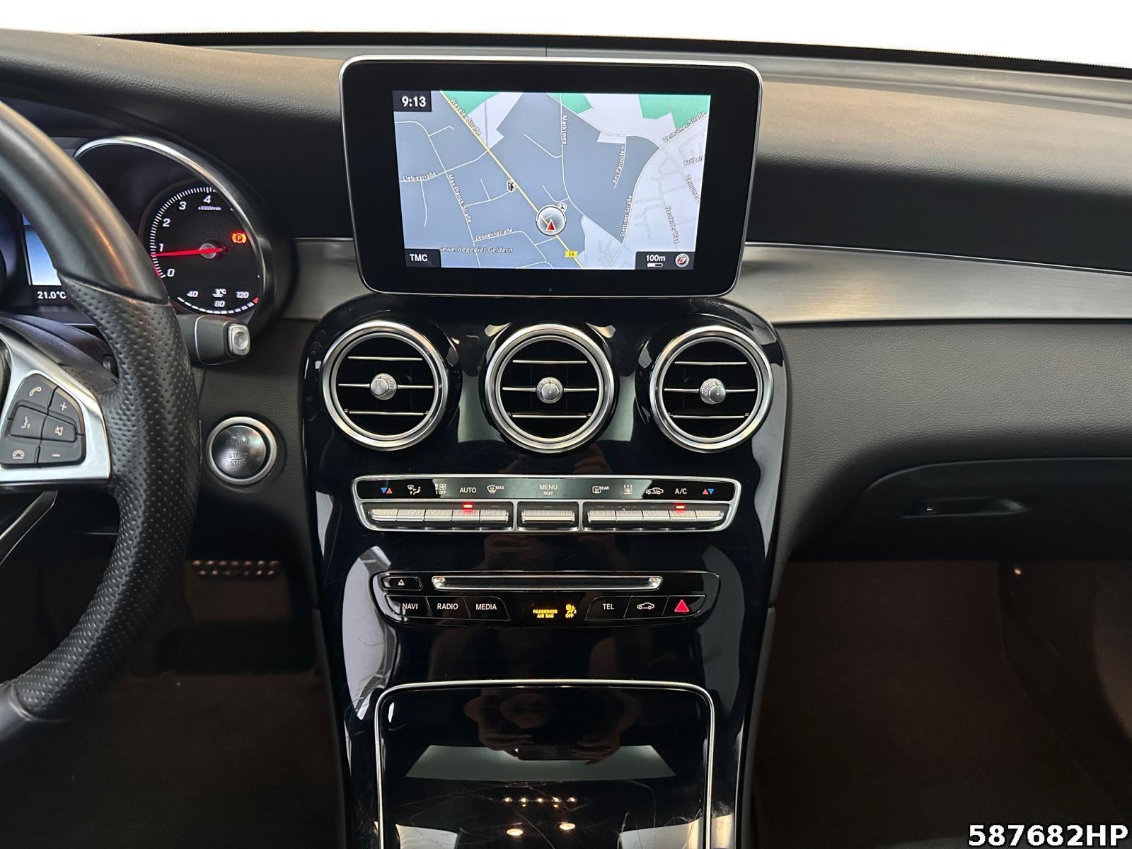 Fahrzeugabbildung Mercedes-Benz GLC 300 4M Coupé AMG-Line Burmester Distronic