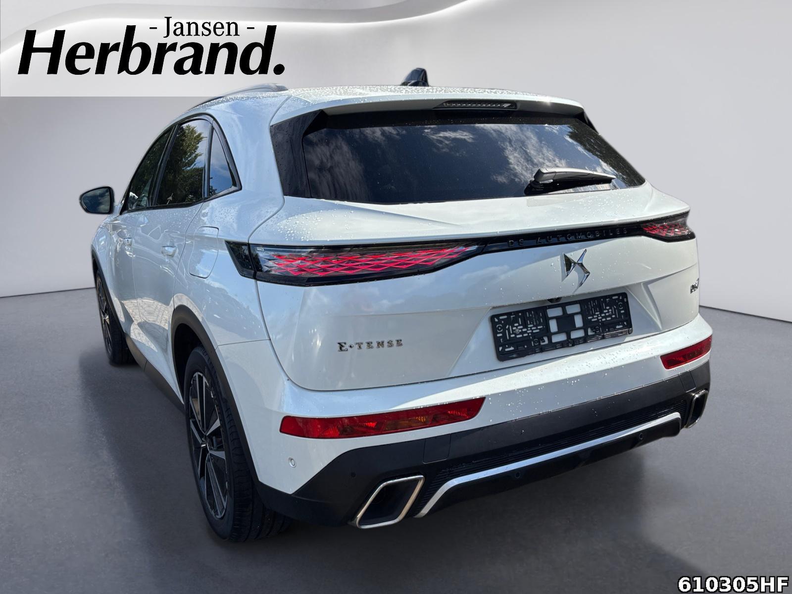 Fahrzeugabbildung DS Automobiles DS7 Crossback E-Tense 225 Hybrid 4x2 Rivoli (EU6d)