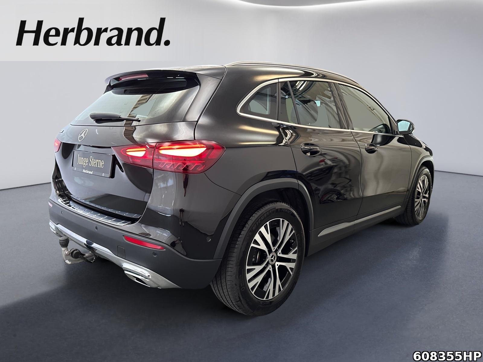 Fahrzeugabbildung Mercedes-Benz GLA 200 Progressive DISTRONIC AHK Rückfahrkamera