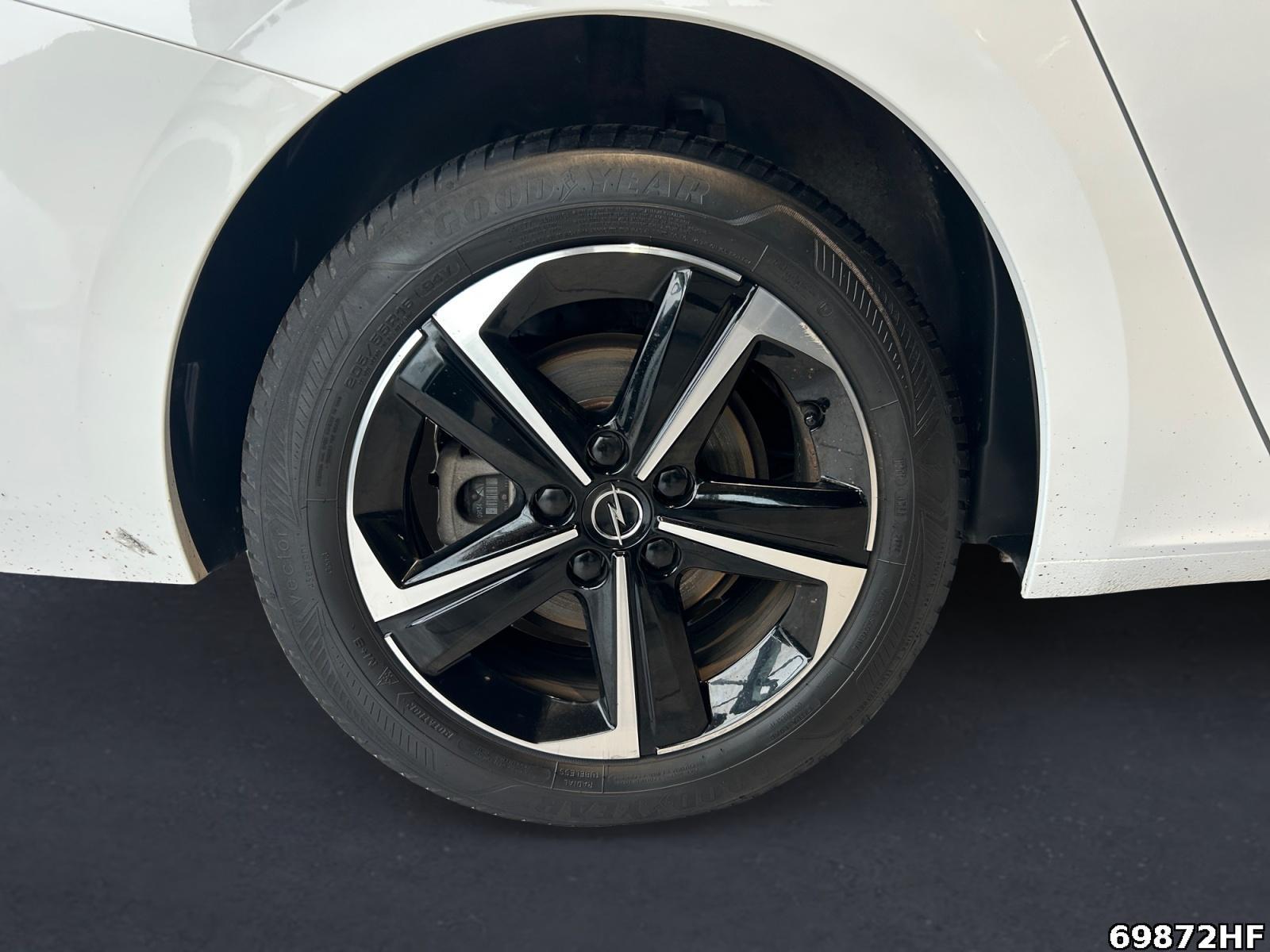 Fahrzeugabbildung Opel Astra 1.2 Turbo GS (EURO 6e)