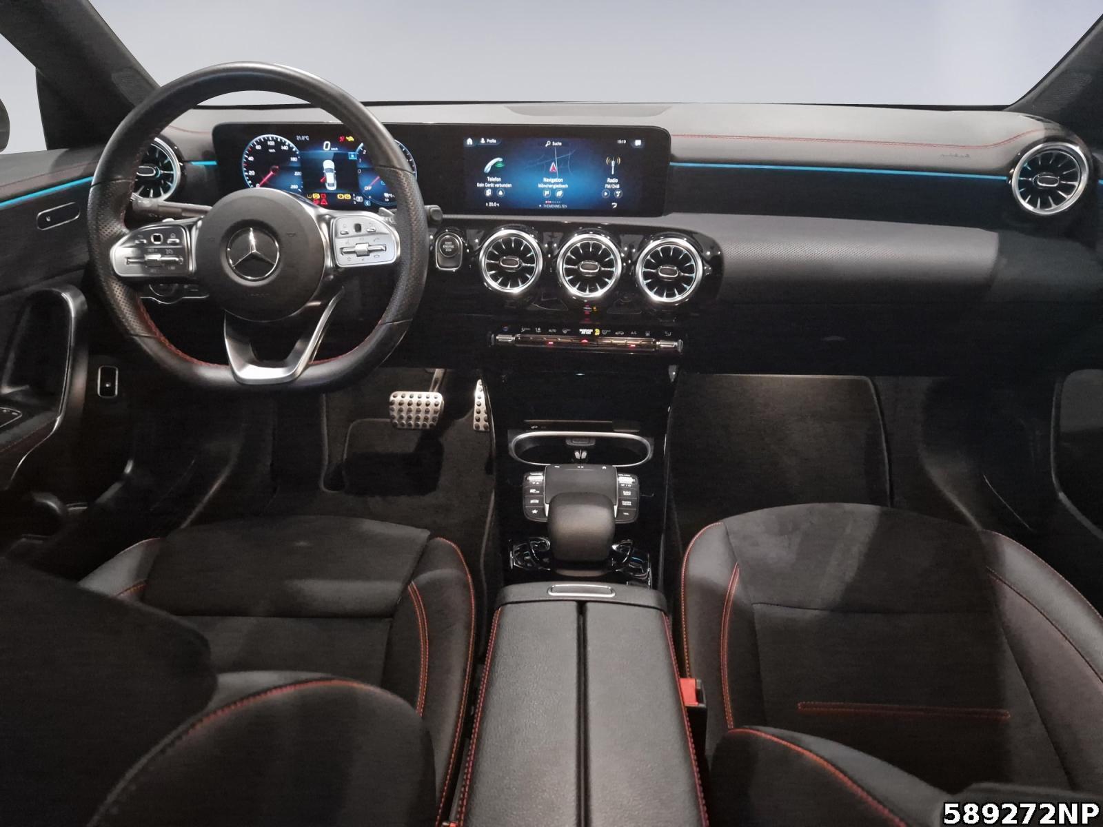 Fahrzeugabbildung Mercedes-Benz CLA 250 e Coupé AMG MULTIBEAM Ambiente Kamera