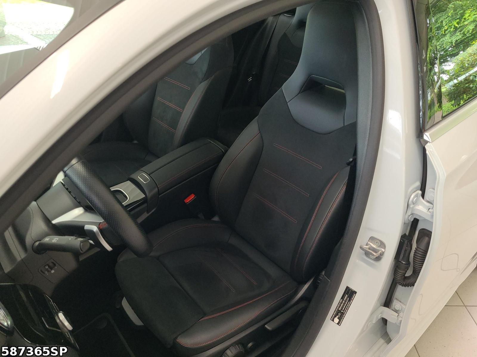 Fahrzeugabbildung Mercedes-Benz A 180 AMG KAMERA Lenkrad Hzg. 18