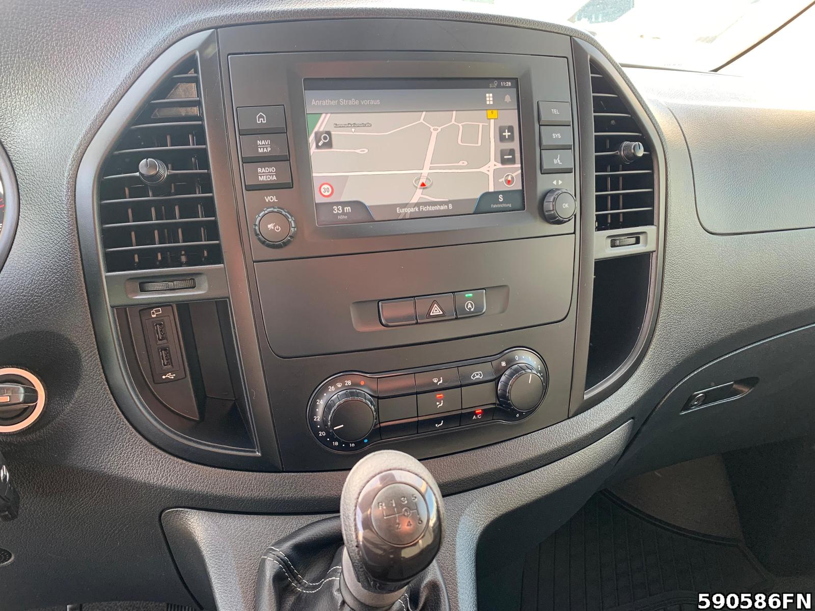 Fahrzeugabbildung Mercedes-Benz Vito 110 XXL *KLIMA**AHK**NAVI**TEMPOMAT**DAB*