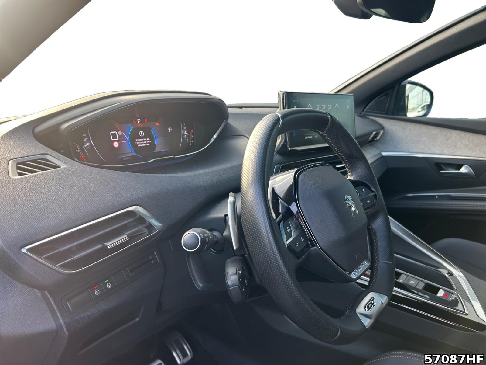 Fahrzeugabbildung Peugeot 3008 GT +180KAMERA+CARPLAY+LED+LANEASSIST+