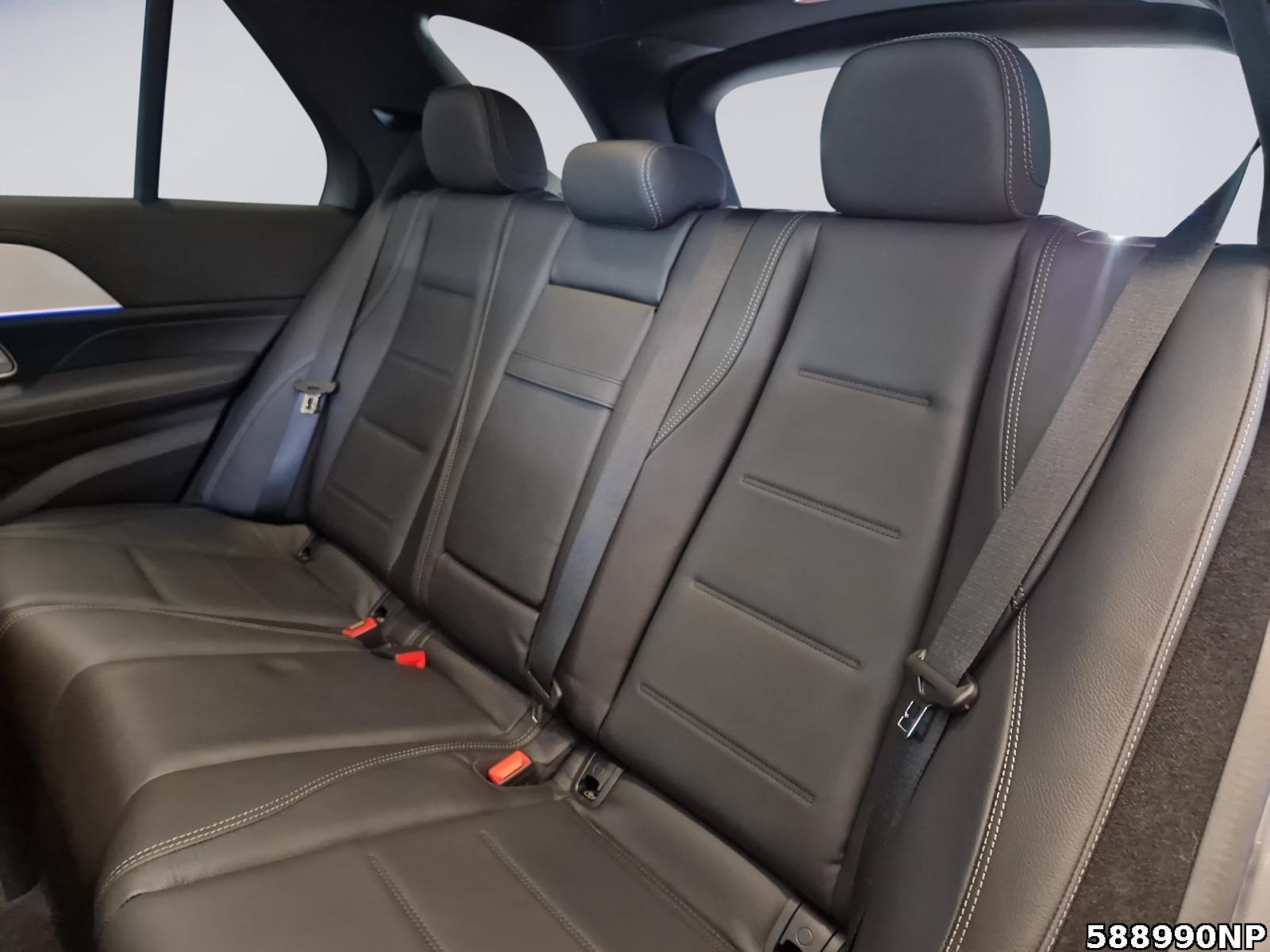 Fahrzeugabbildung Mercedes-Benz GLE 450 AMG 4MATIC AMG-PREMIUM+22