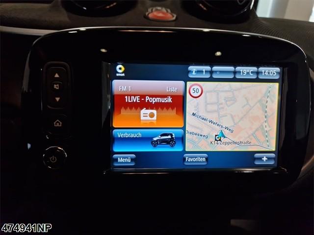 Fahrzeugabbildung Smart ForTwo EQ 22KW-Bordl. Navi LED Kamera Panorama