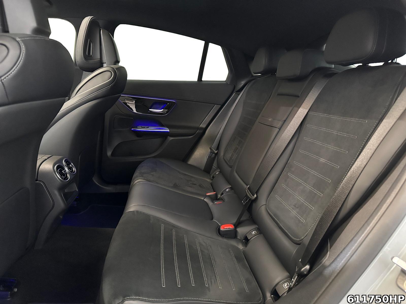 Fahrzeugabbildung Mercedes-Benz GLC 300 d 4M AMG Coupé Pano AHK 360° Distronic