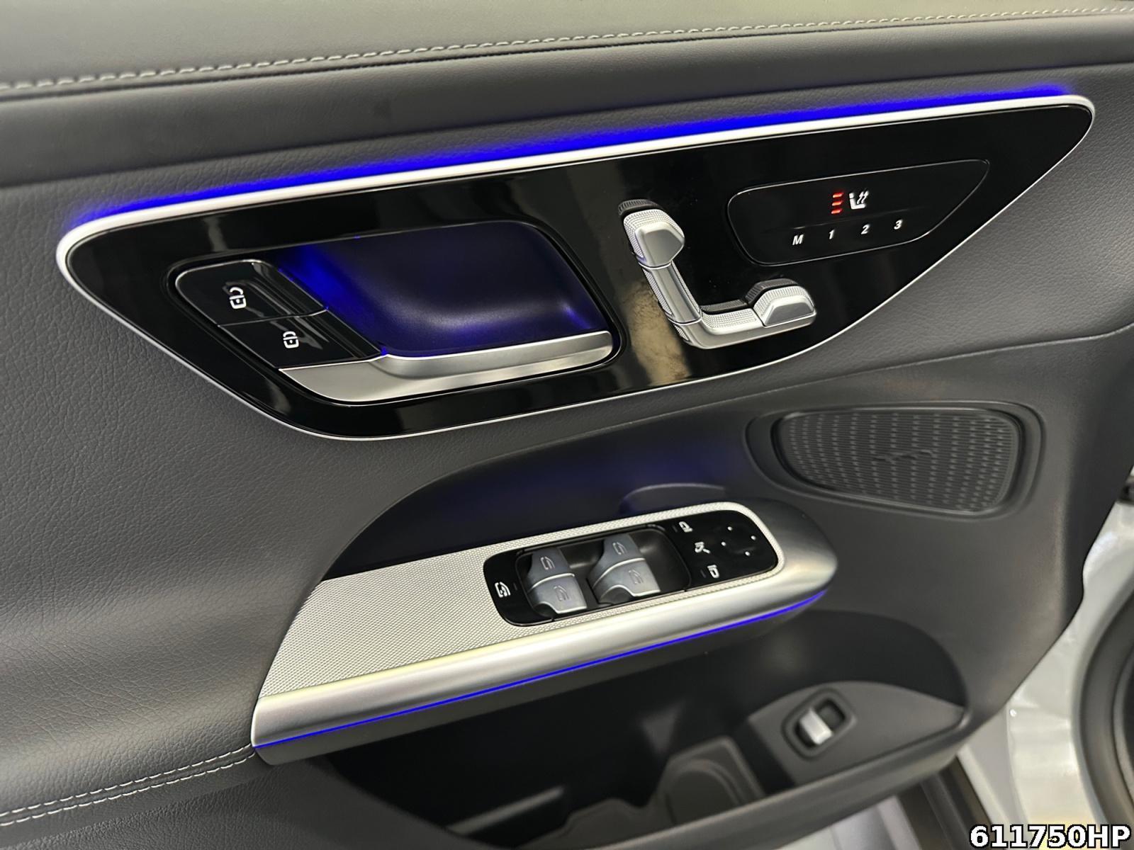 Fahrzeugabbildung Mercedes-Benz GLC 300 d 4M AMG Coupé Pano AHK 360° Distronic