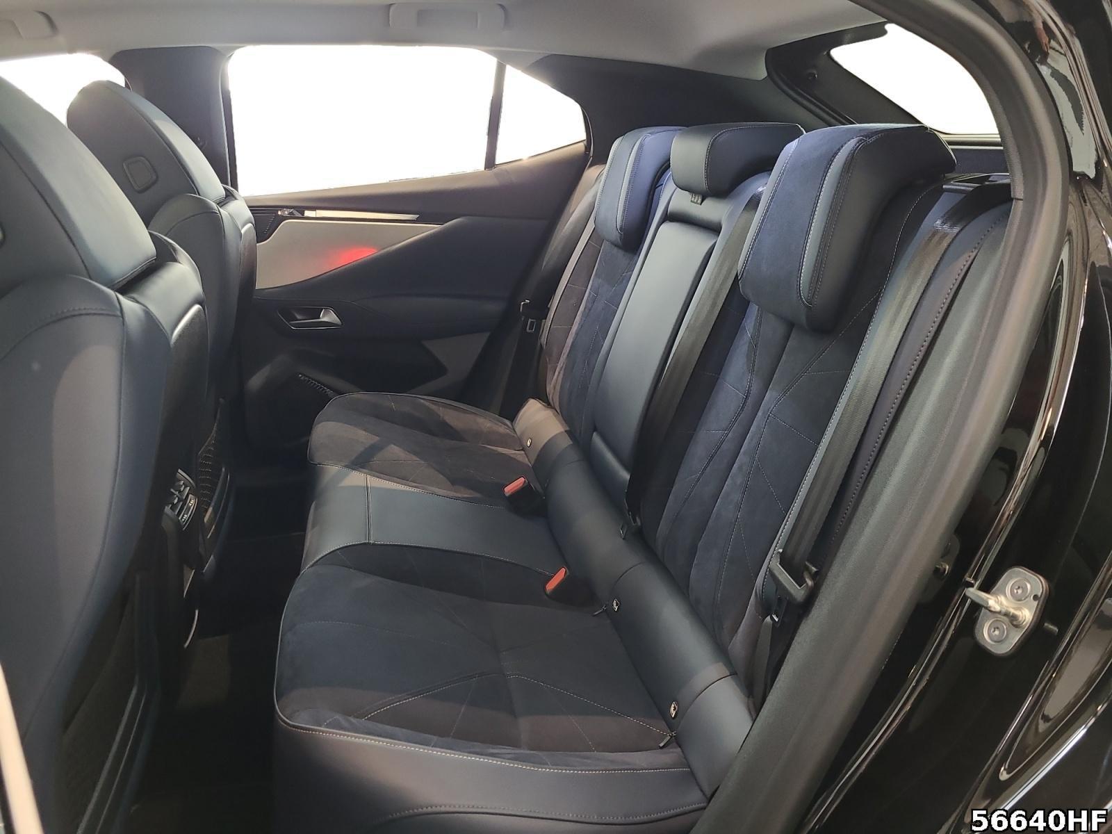 Fahrzeugabbildung DS Automobiles DS4 Jules Verne*TotwinkelAsisst.*Sitzheiz