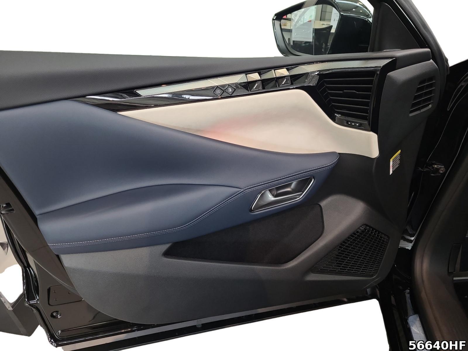 Fahrzeugabbildung DS Automobiles DS4 Jules Verne*TotwinkelAsisst.*Sitzheiz
