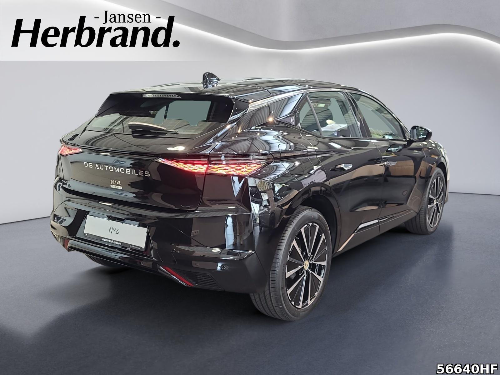 Fahrzeugabbildung DS Automobiles DS4 Jules Verne*TotwinkelAsisst.*Sitzheiz