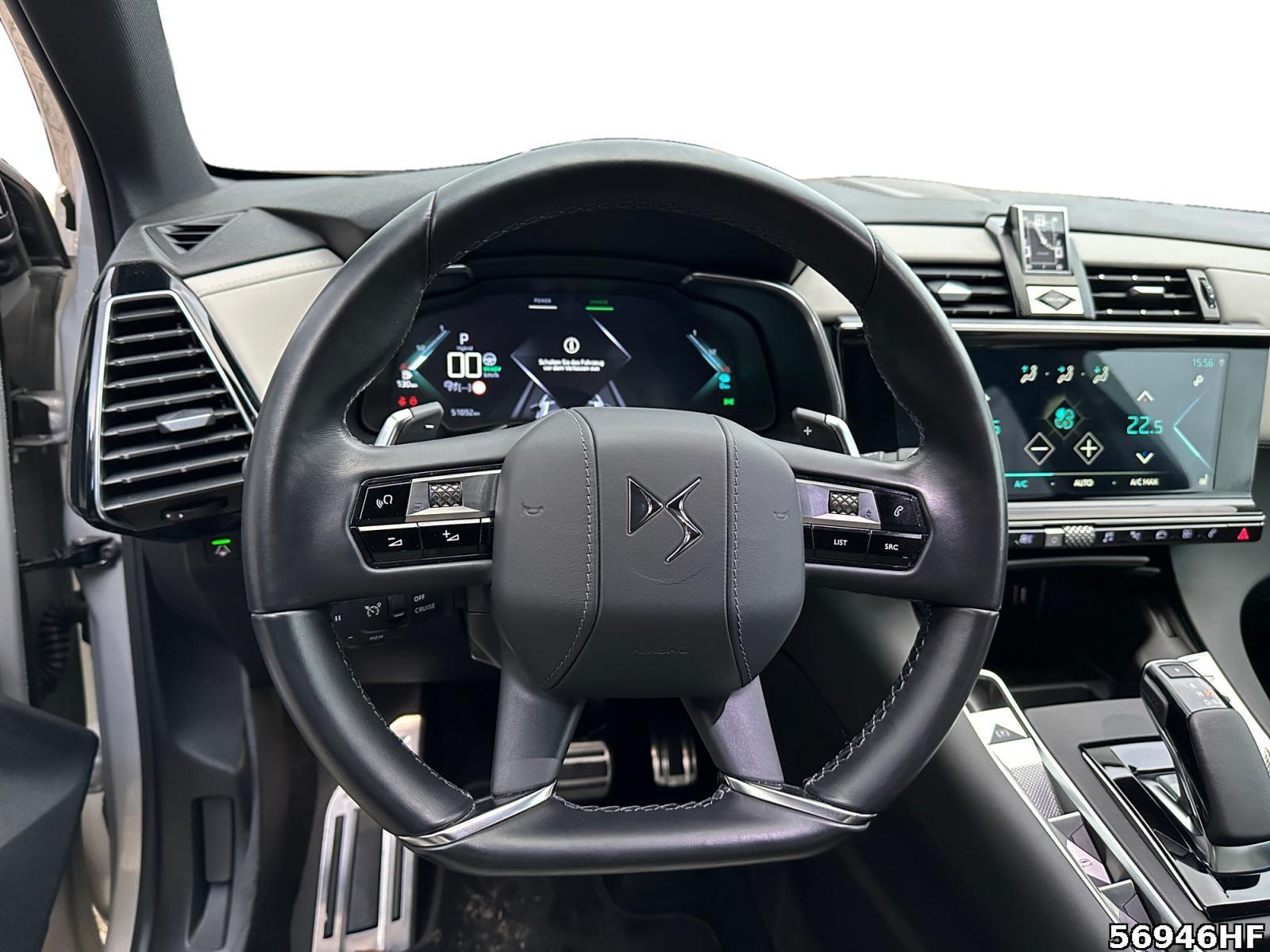 Fahrzeugabbildung DS Automobiles DS7 Crossback Hybrid 4x2, Rivoli