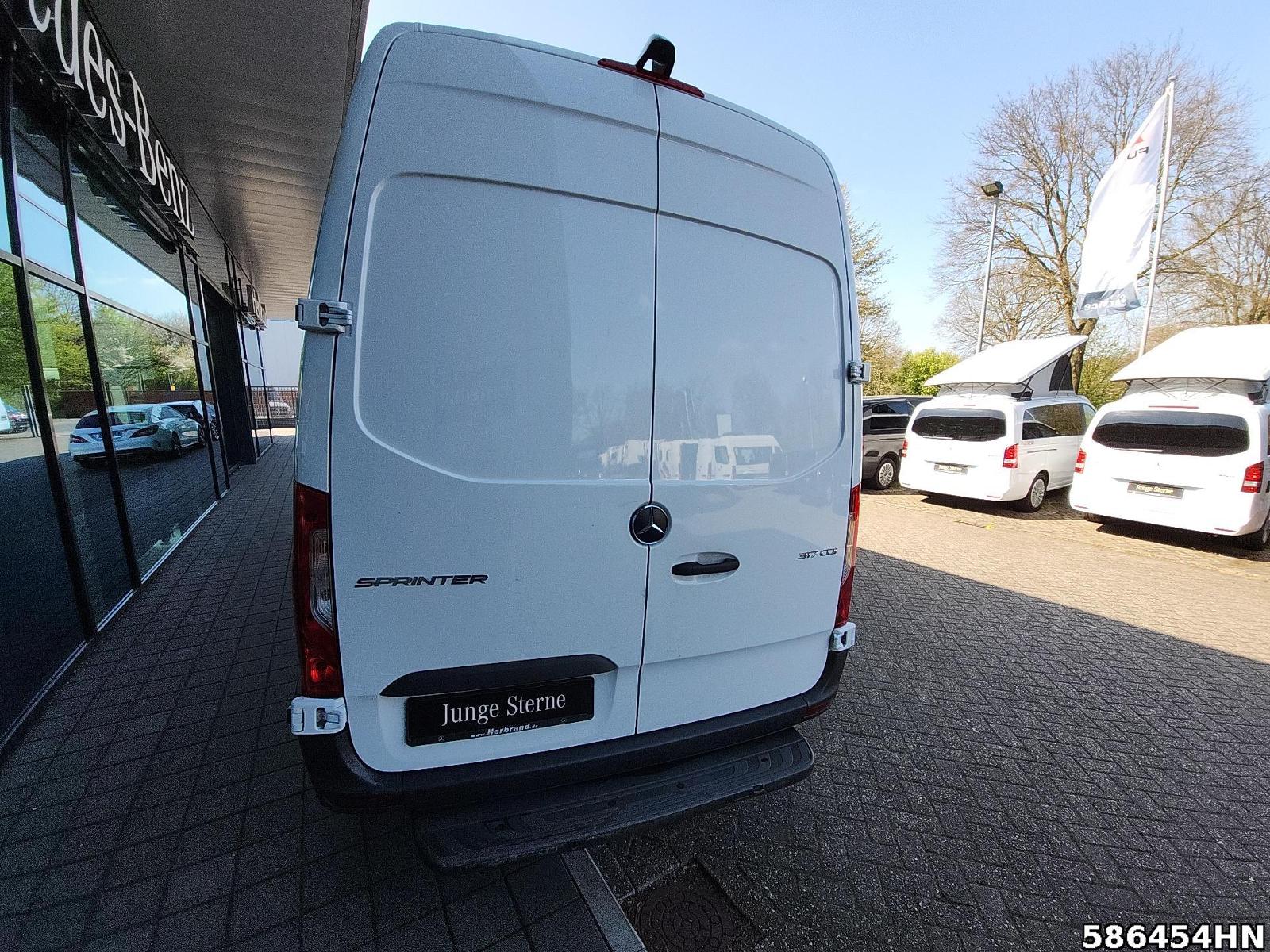 Fahrzeugabbildung Mercedes-Benz Sprinter 317 CDI Kasten*Automatik*Kamera*MBUX*
