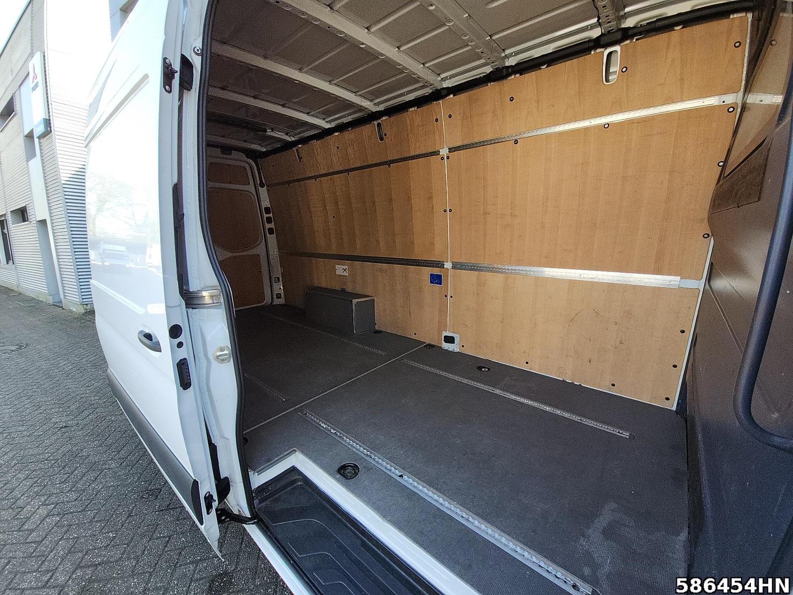 Fahrzeugabbildung Mercedes-Benz Sprinter 317 CDI Kasten*Automatik*Kamera*MBUX*