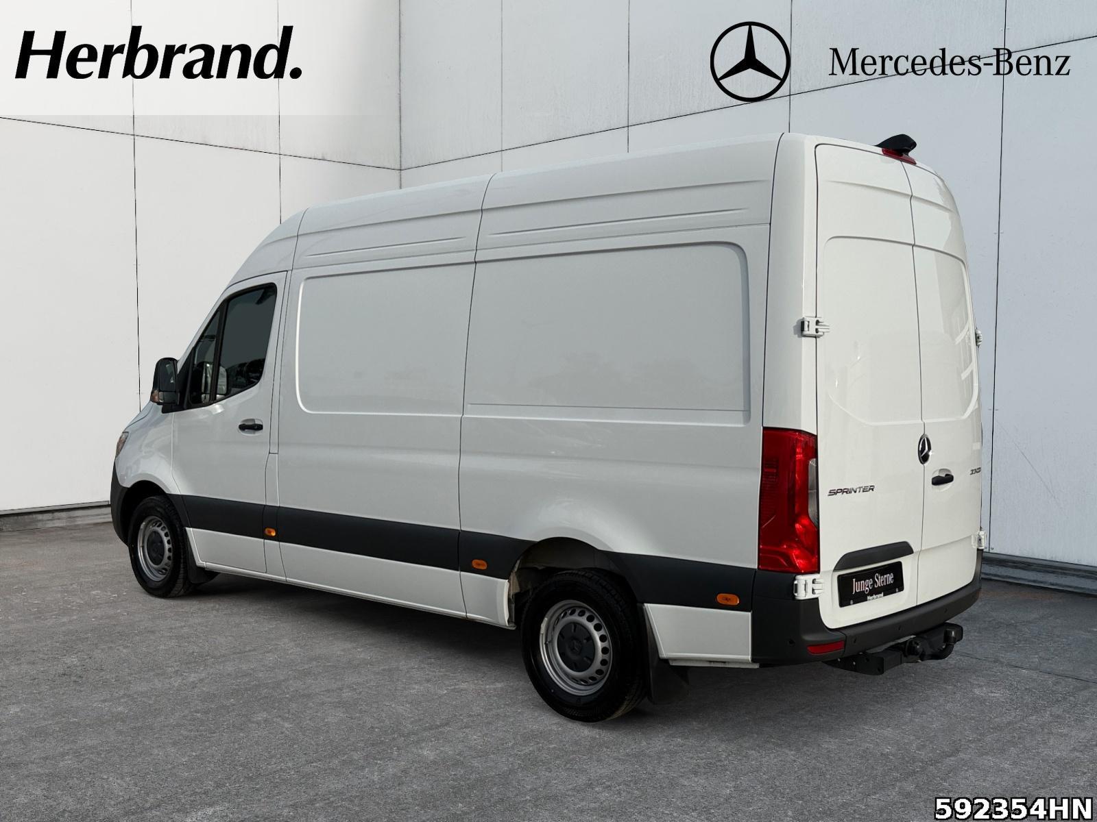 Fahrzeugabbildung Mercedes-Benz Sprinter 319 L2H2 *LED*AHK*AUTOMATIK*KAMERA*UVM