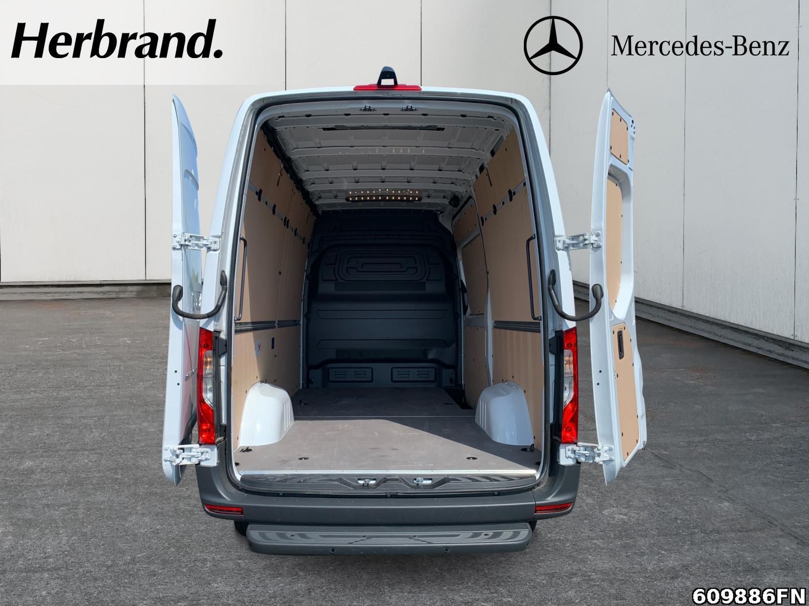 Fahrzeugabbildung Mercedes-Benz eSprinter 320 PRO L2H2 *LED*KLIMA*81kw/h*KAMERA*