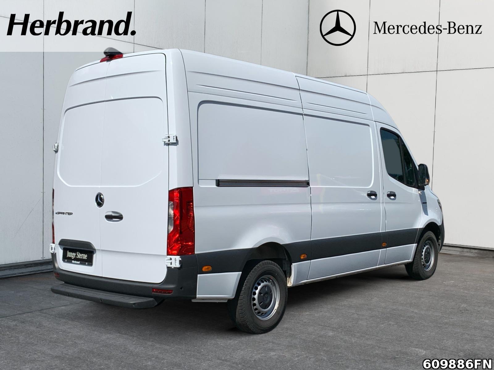 Fahrzeugabbildung Mercedes-Benz eSprinter 320 PRO L2H2 *LED*KLIMA*81kw/h*KAMERA*