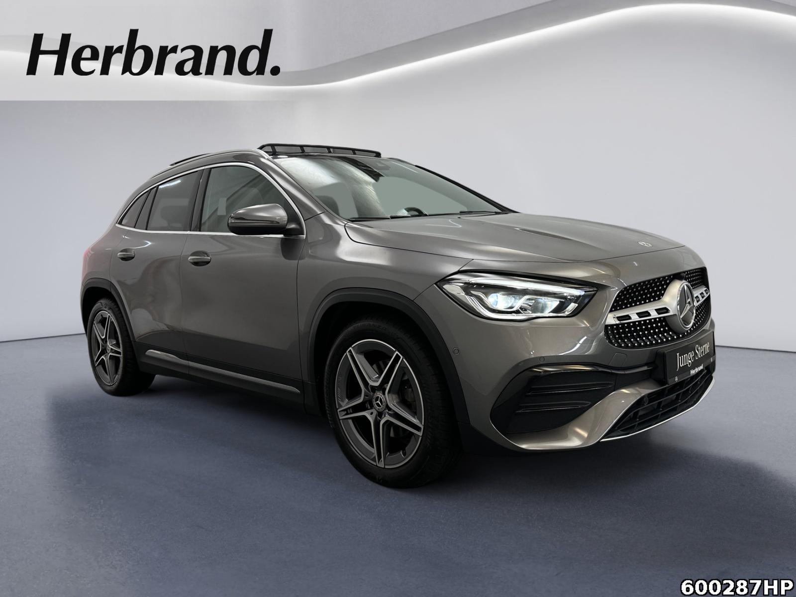 Fahrzeugabbildung Mercedes-Benz GLA 200 AMG Pano AHK Ambiente CarPlay LED 19